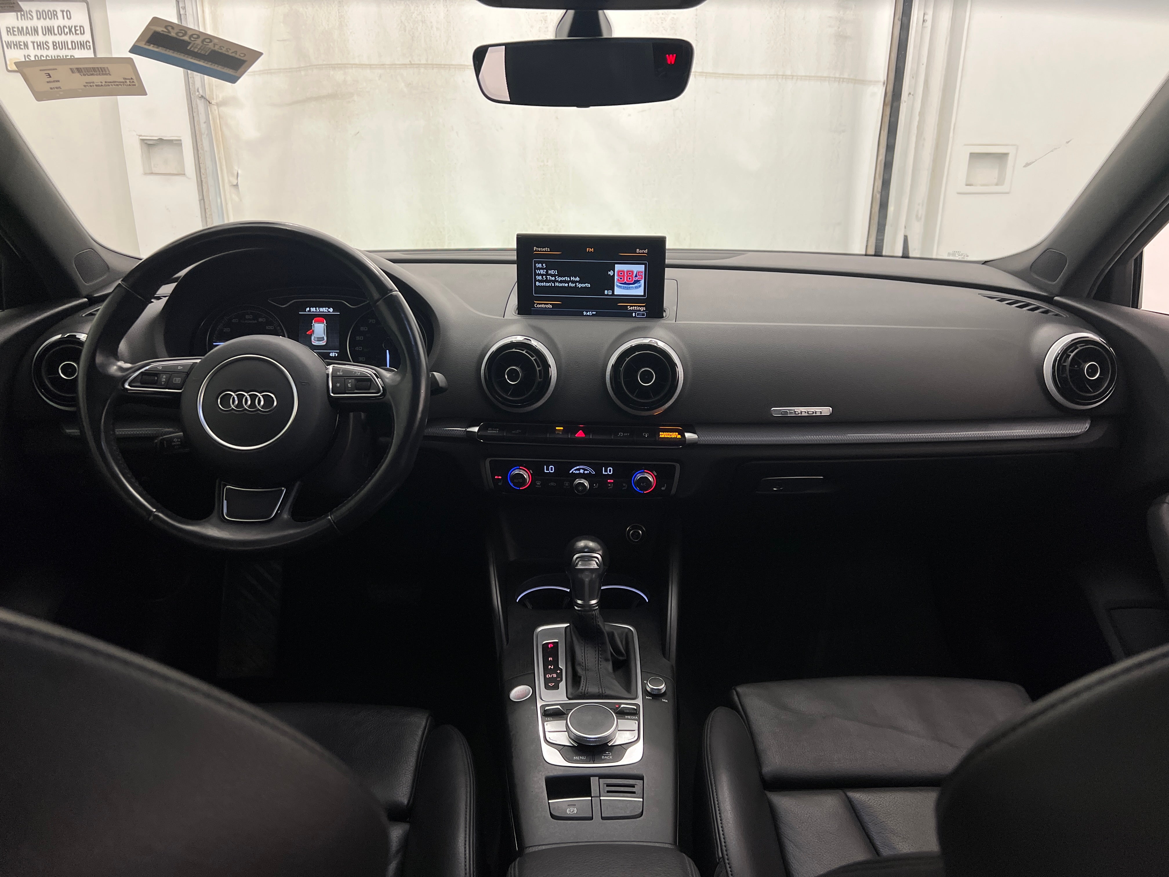 2016 Audi A3 e-tron Premium Plus 2