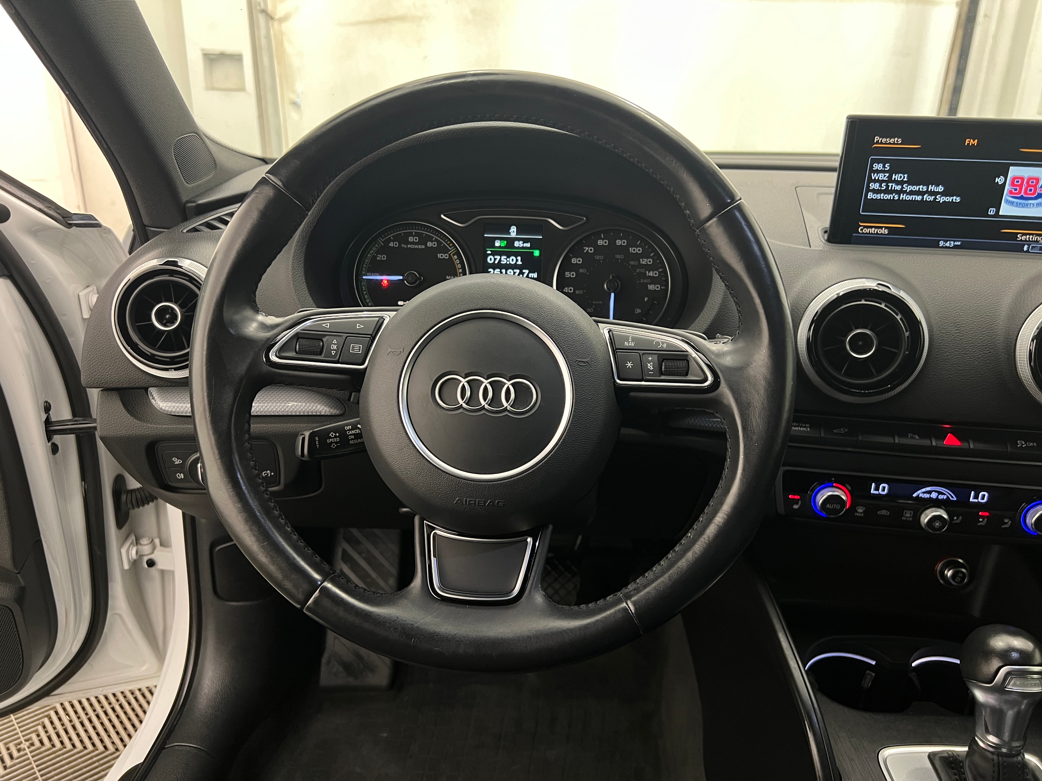 2016 Audi A3 e-tron Premium Plus 4