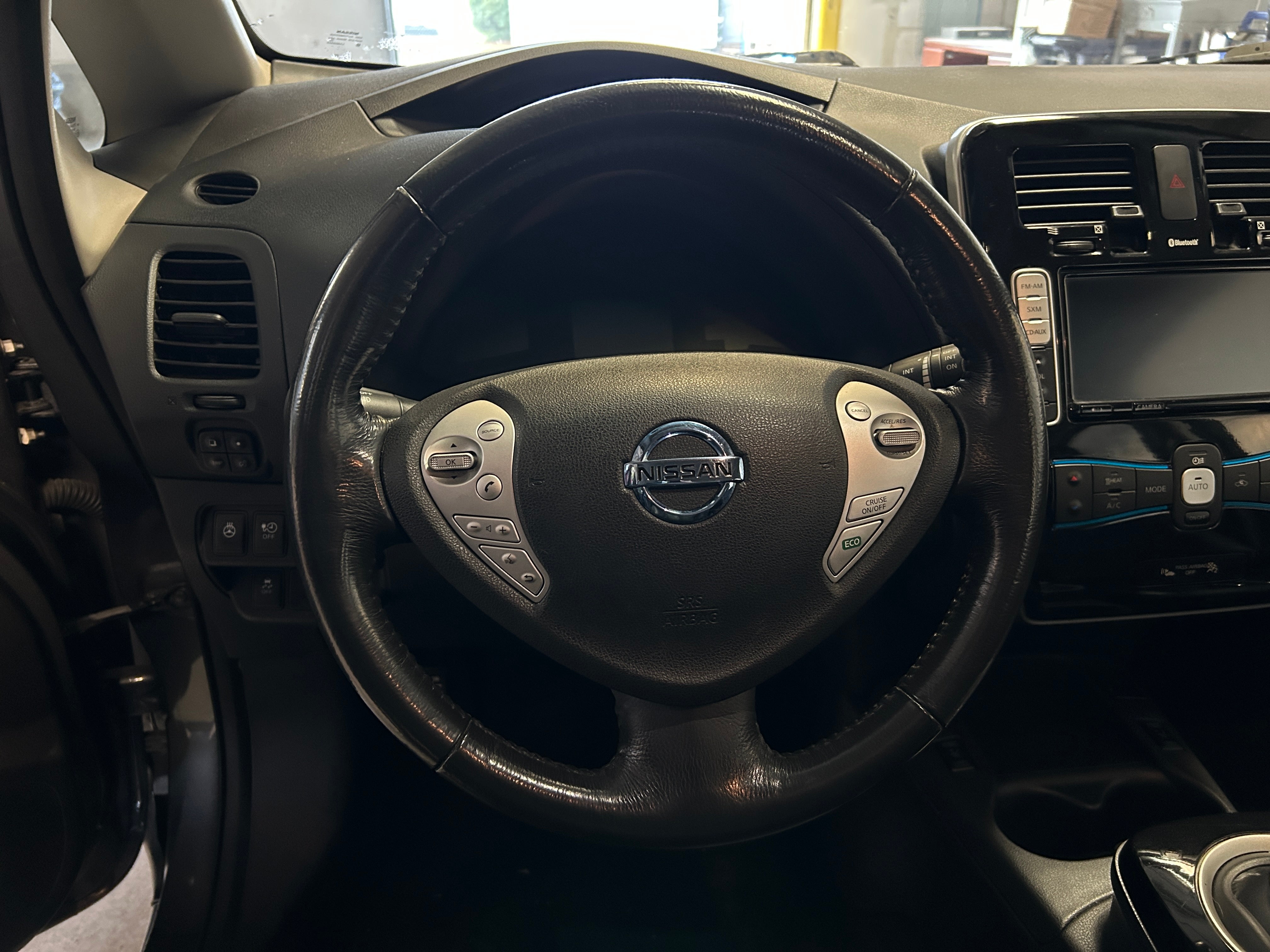 2017 Nissan Leaf SL 4