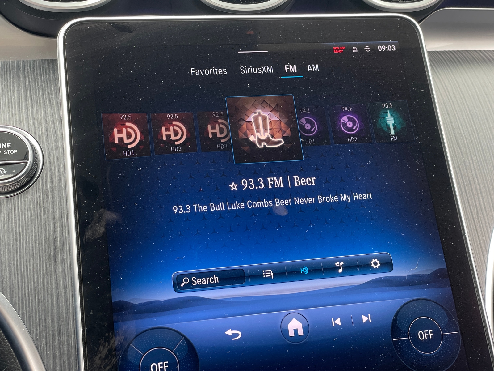 Thumbnail: 2024 Mercedes-Benz C-Class - 3