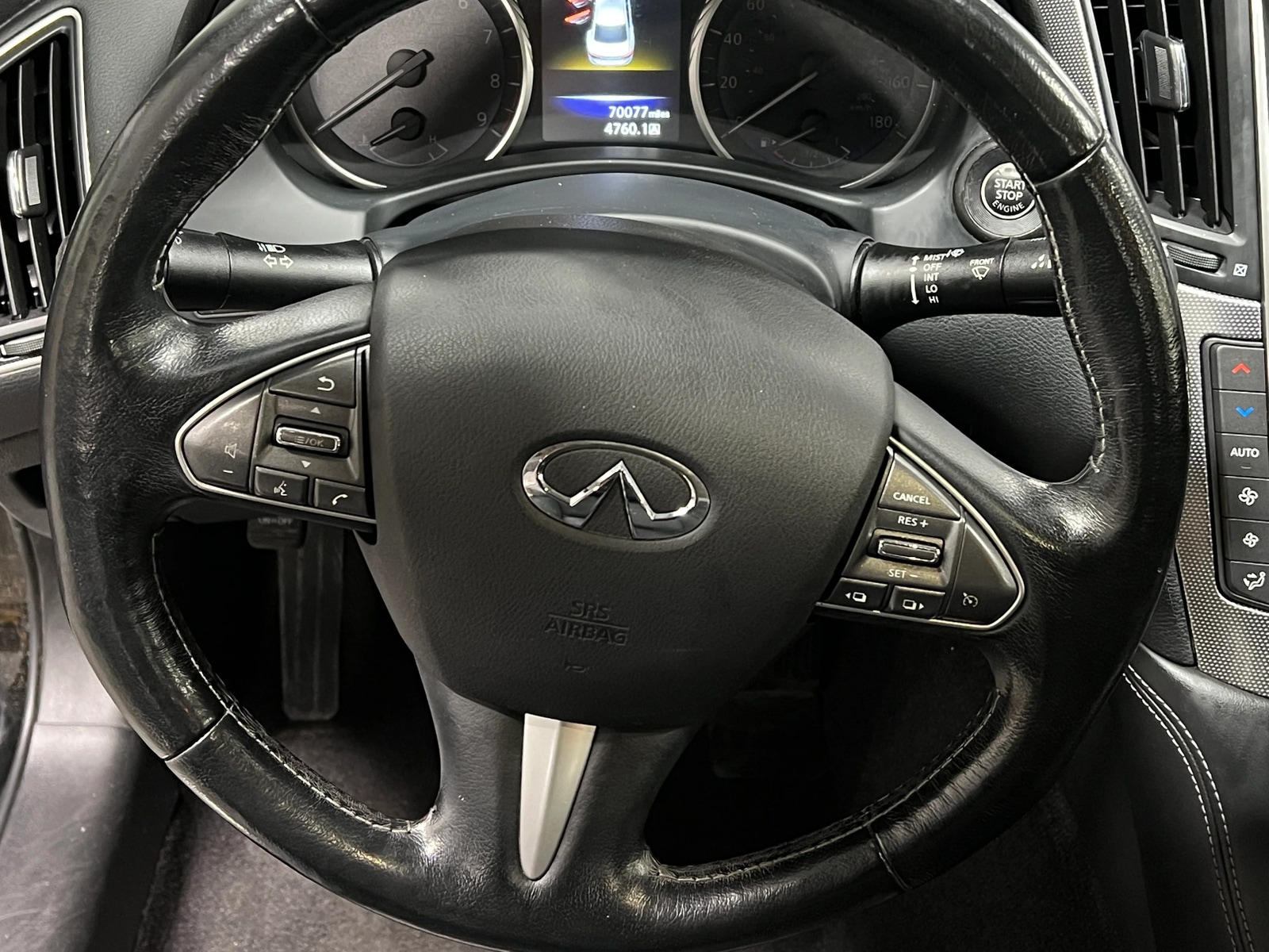 Thumbnail: 2014 INFINITI Q50 - 4