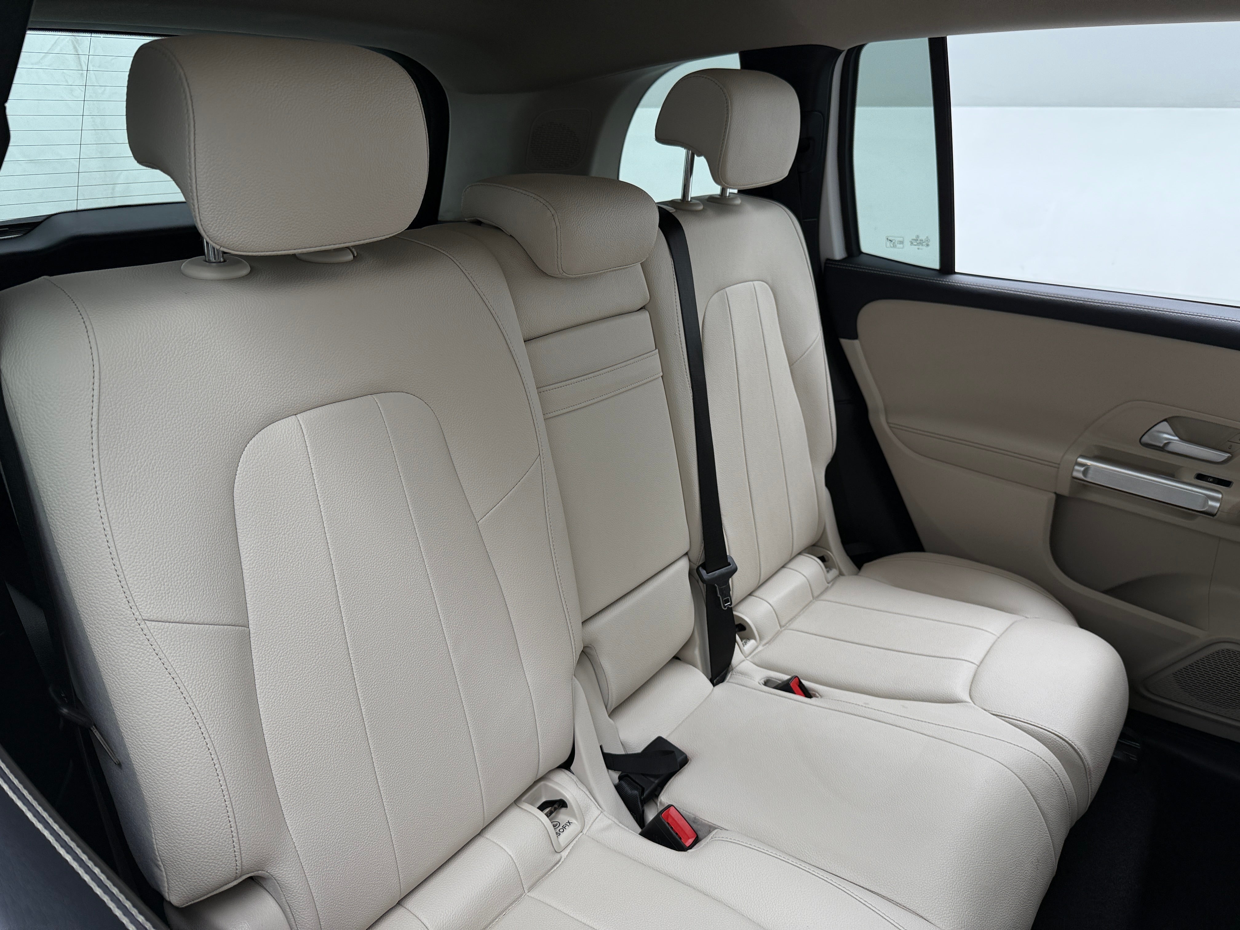 2022 Mercedes-Benz GLB 250 6