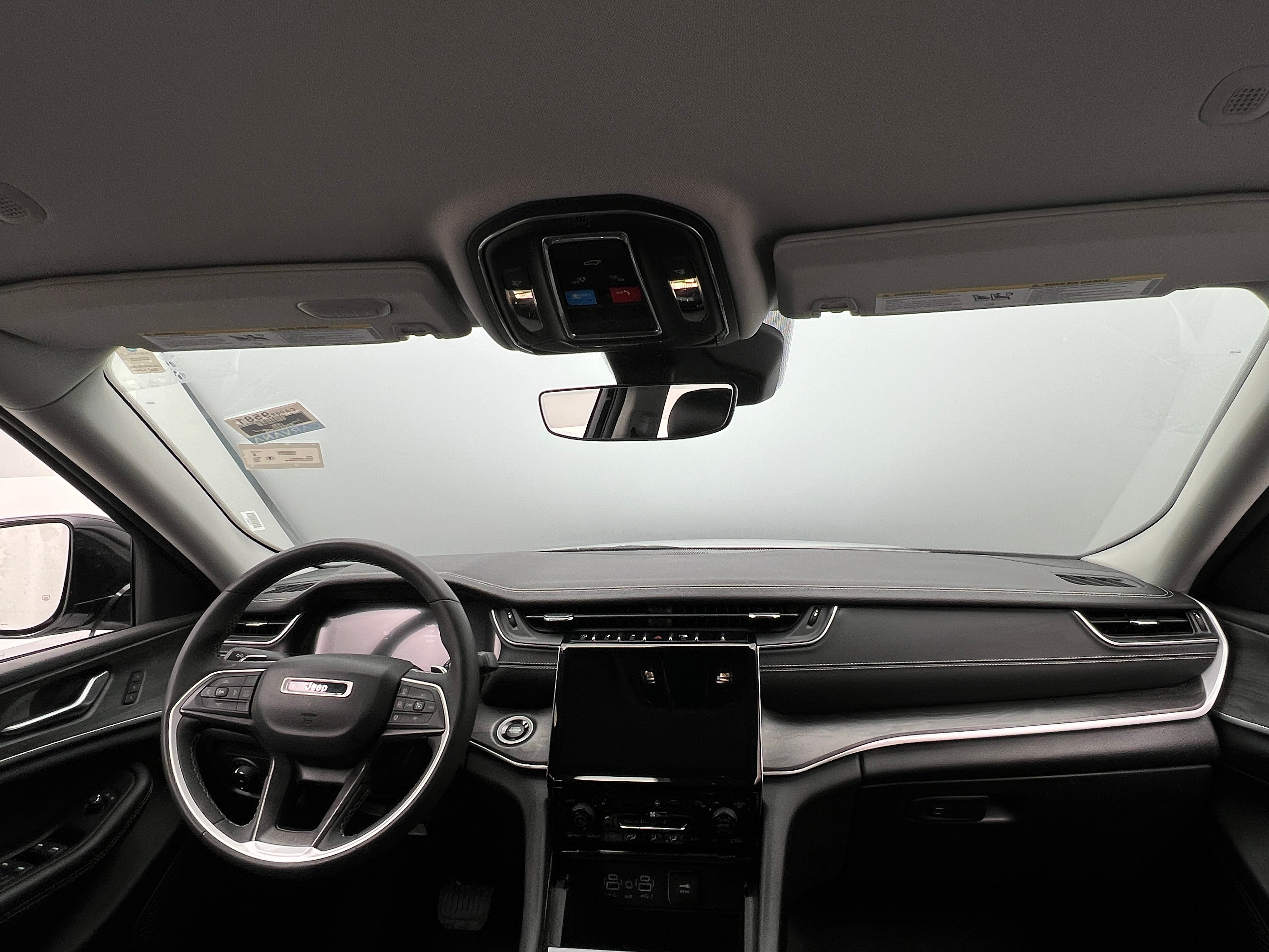 2023 Jeep Grand Cherokee L Limited Edition 2