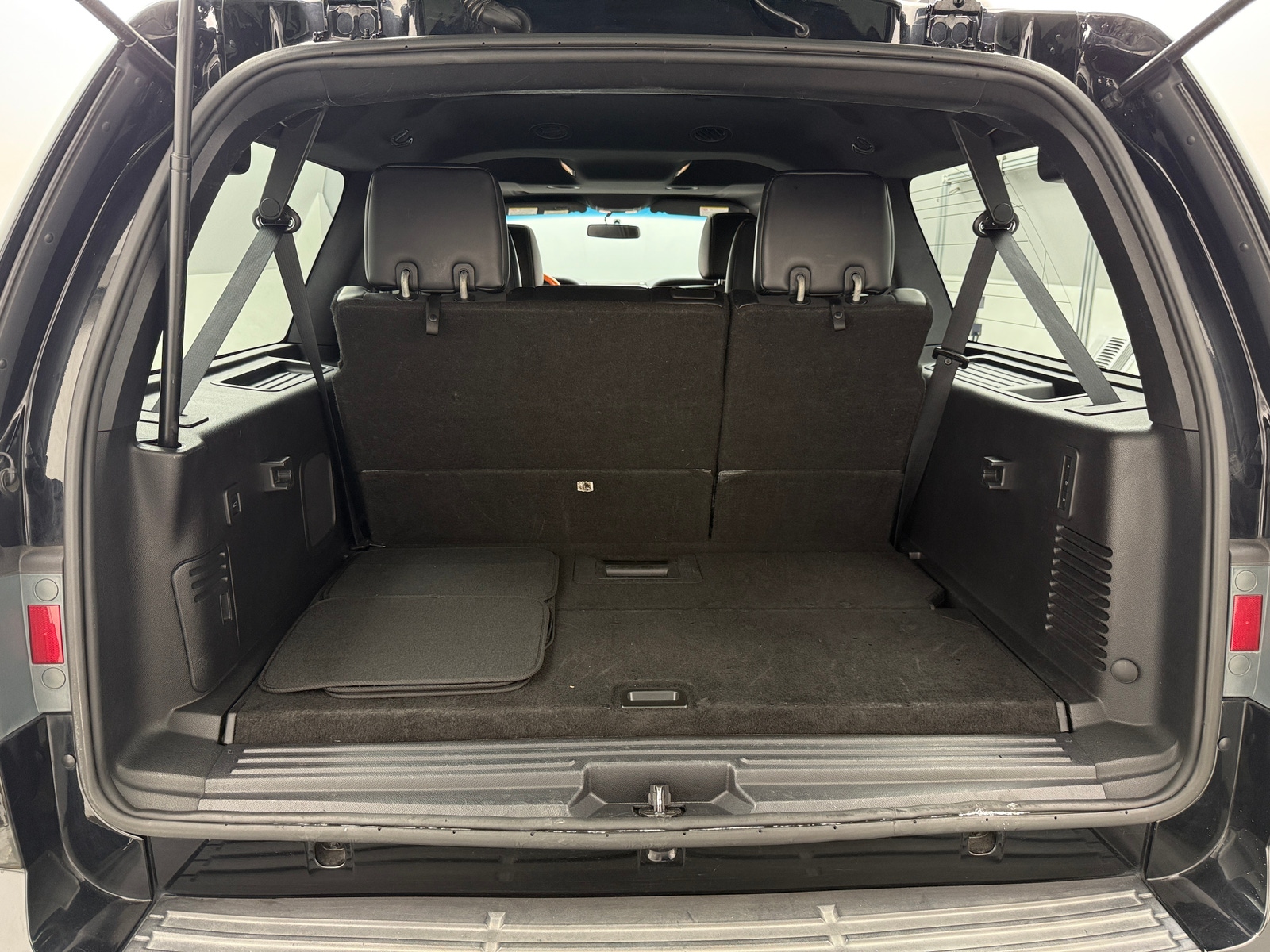 Thumbnail: 2017 Lincoln Navigator L - 6