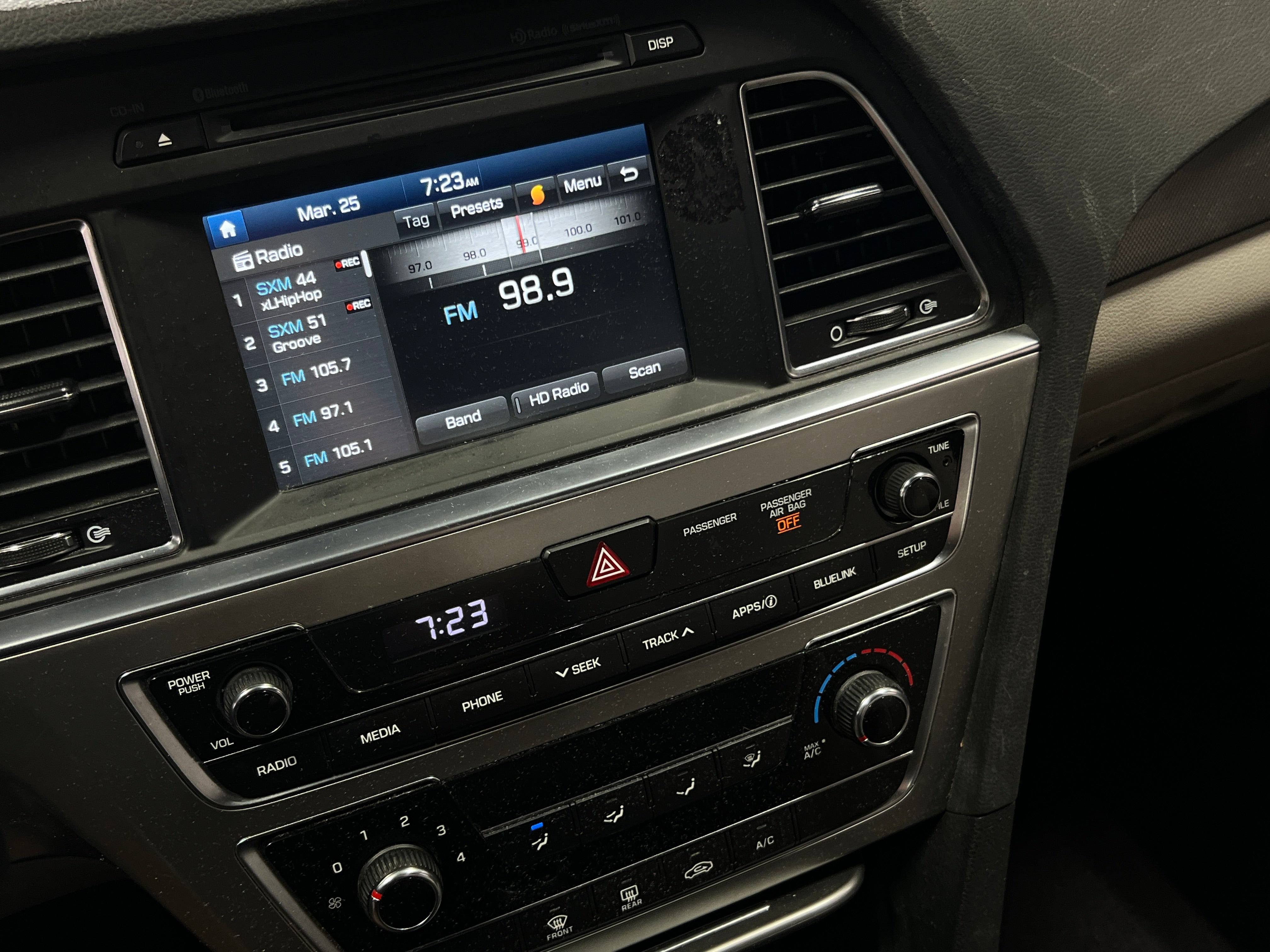 2017 Hyundai Sonata Sport 4