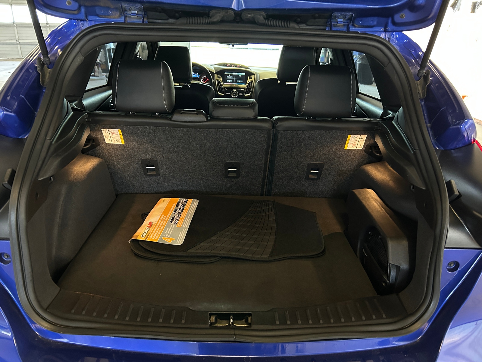 Thumbnail: 2015 Ford Focus - 7