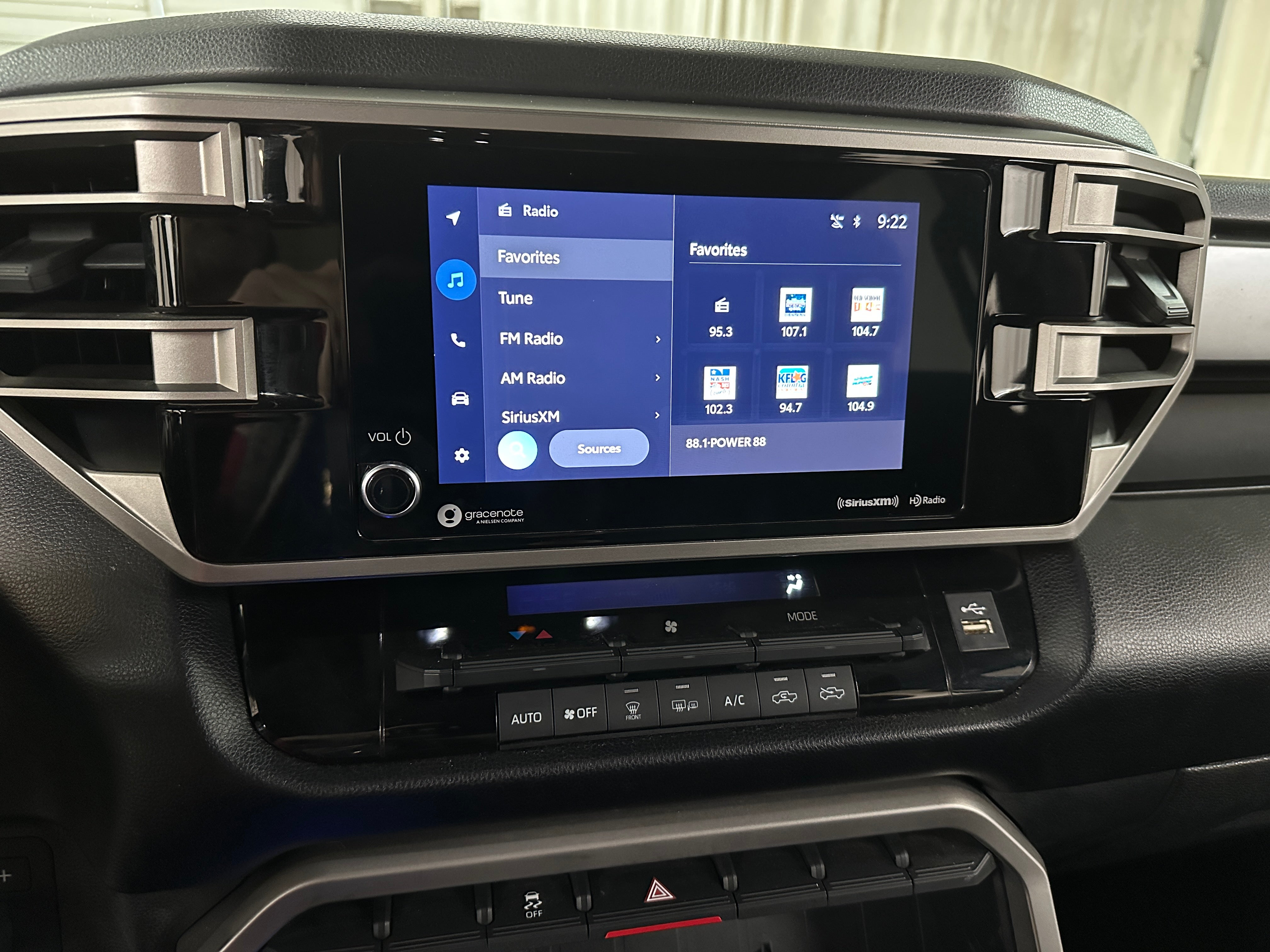 2022 Toyota Tundra SR5 4