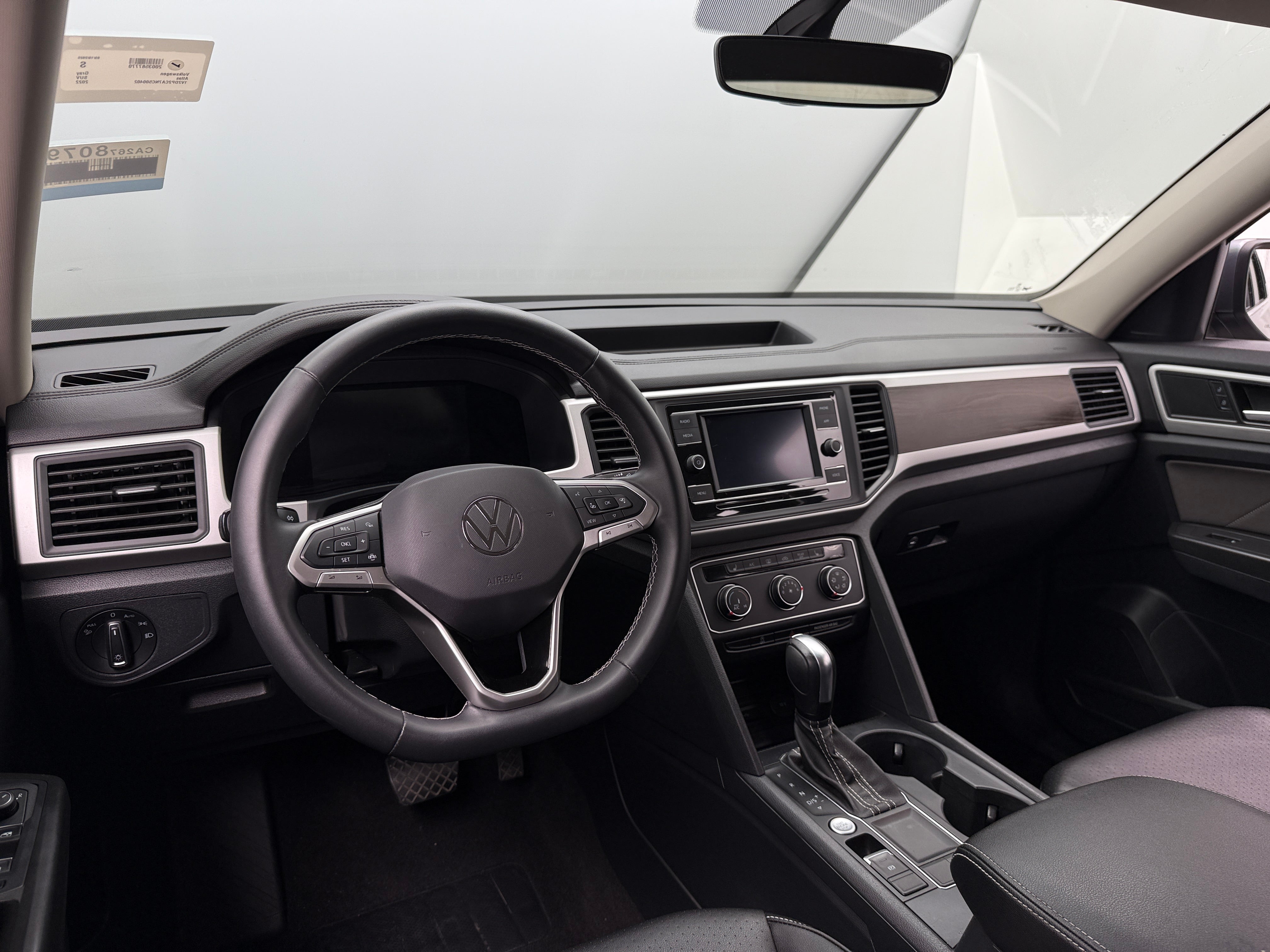 2022 Volkswagen Atlas SE 3