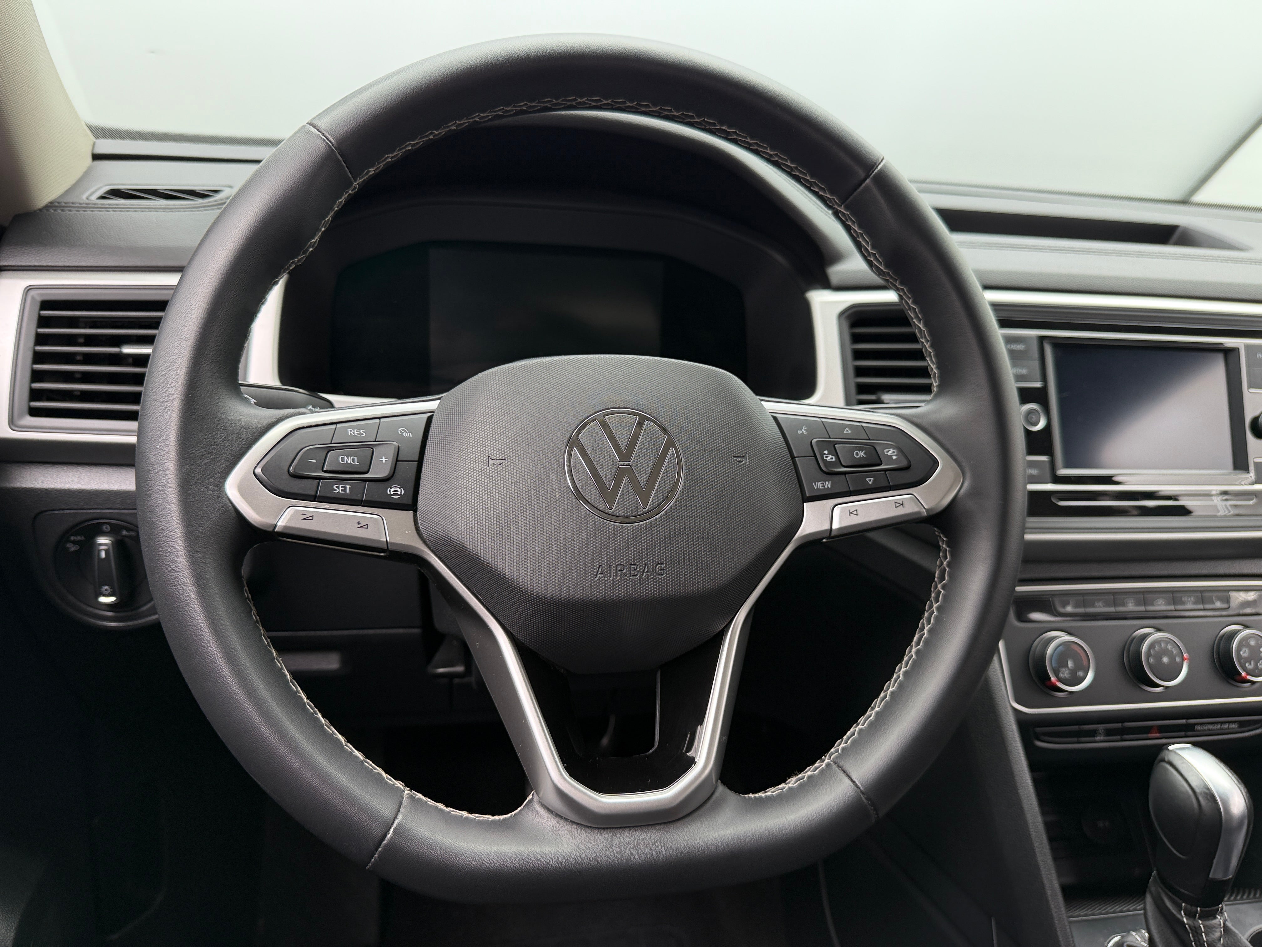 2022 Volkswagen Atlas SE 5
