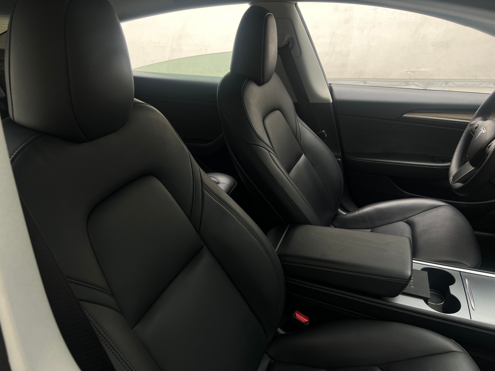 Thumbnail: 2023 Tesla Model 3 - 2