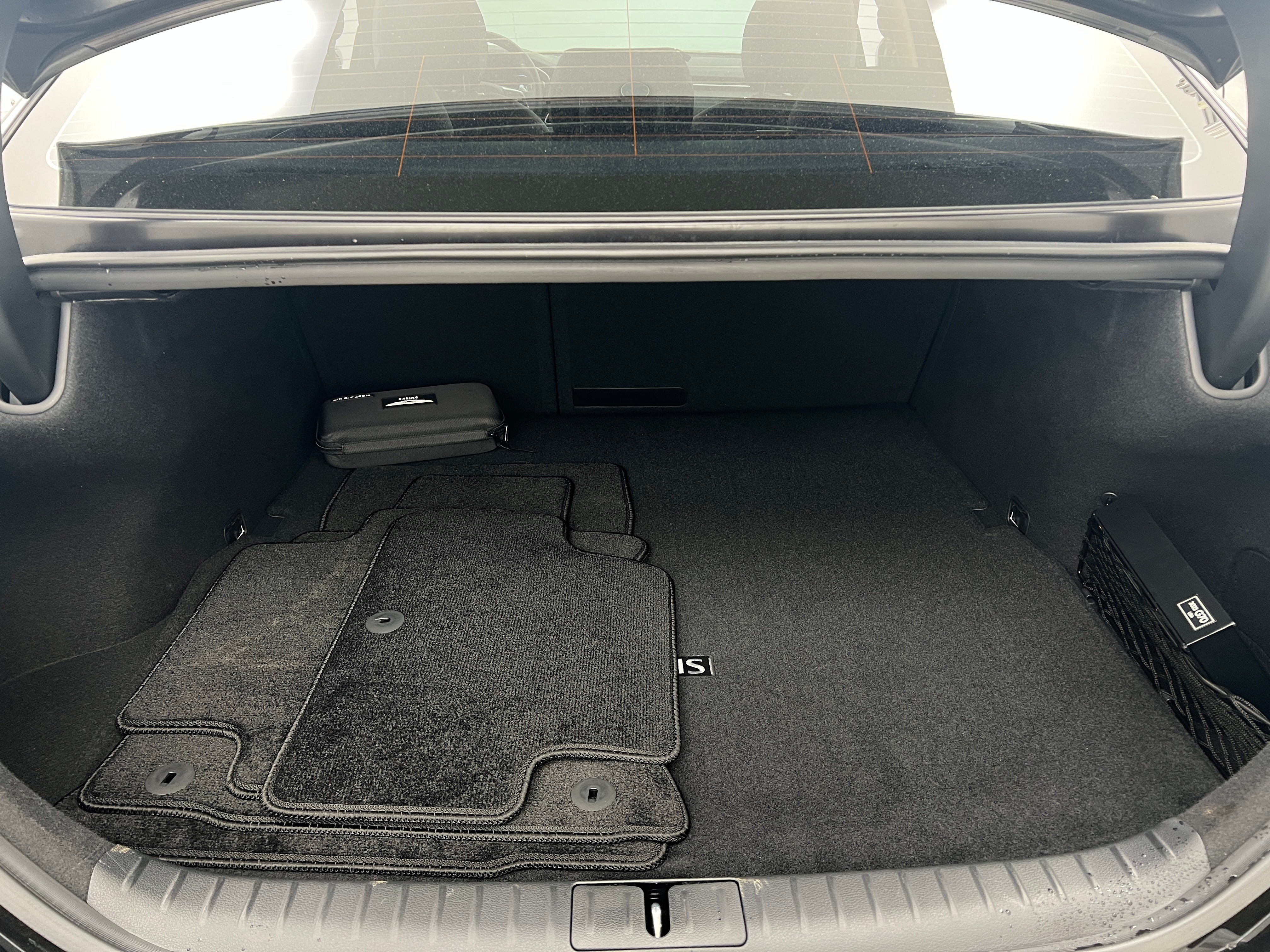 2023 Genesis G70 3.3T 6