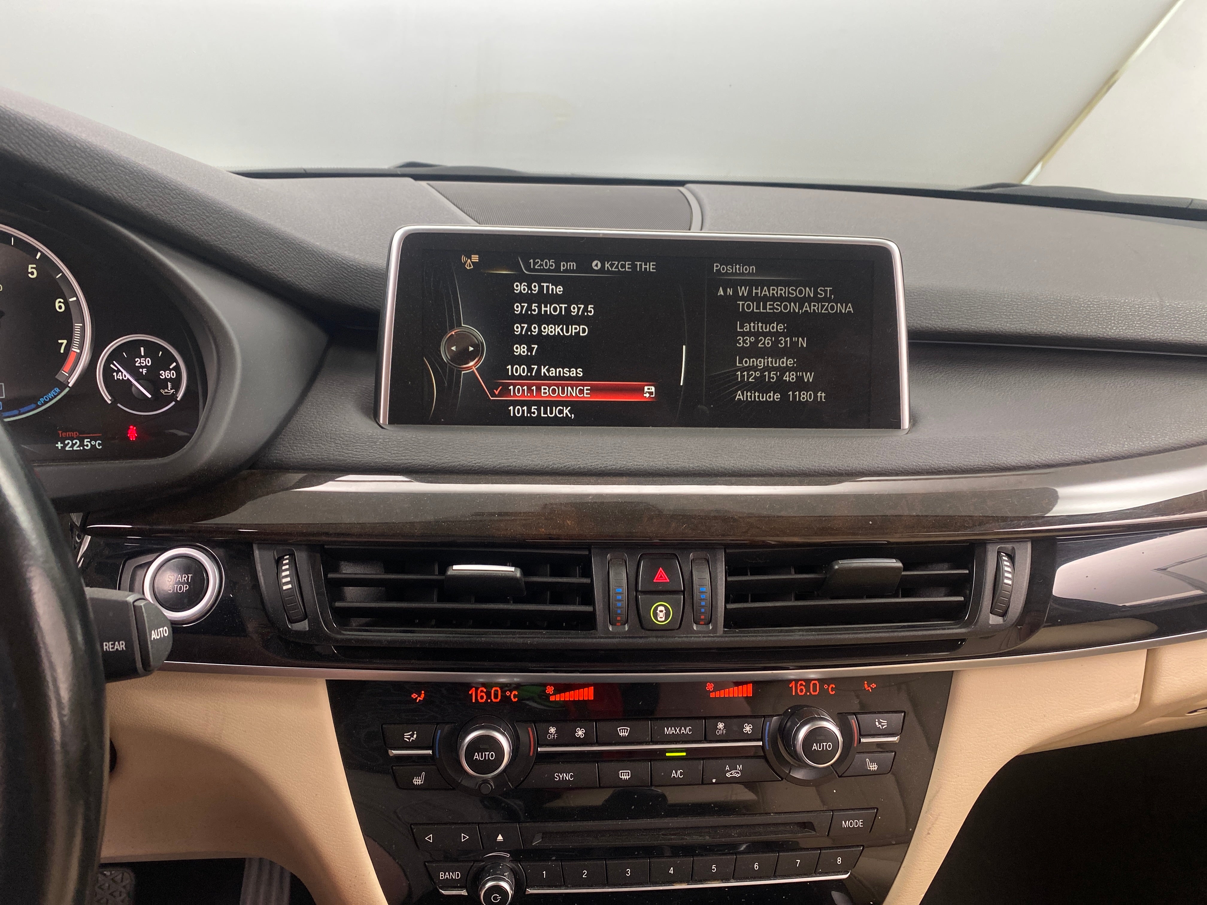 2016 BMW X5 xDrive40e 4