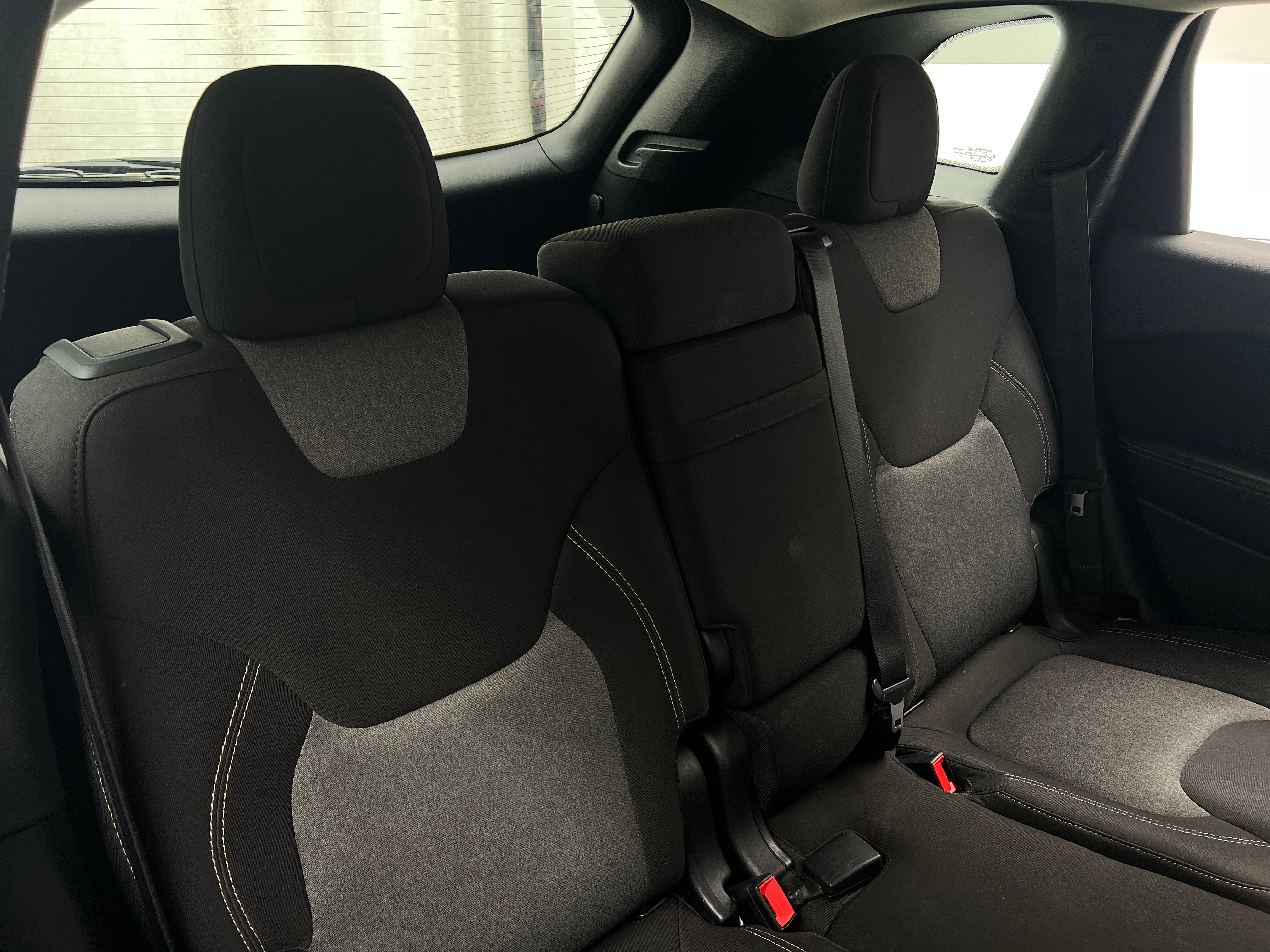 2016 Jeep Cherokee Sport 6