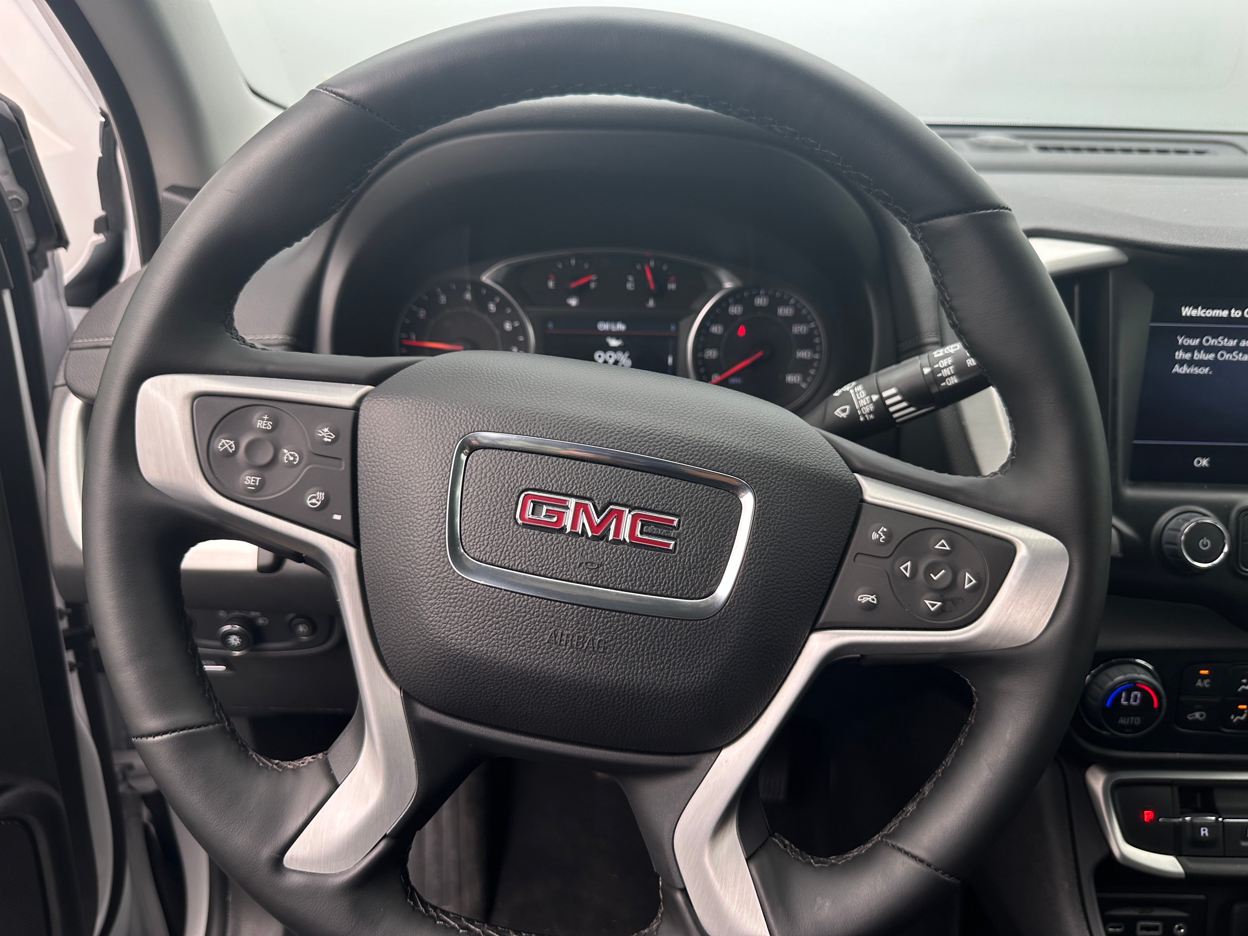 2024 GMC Terrain SLT 4