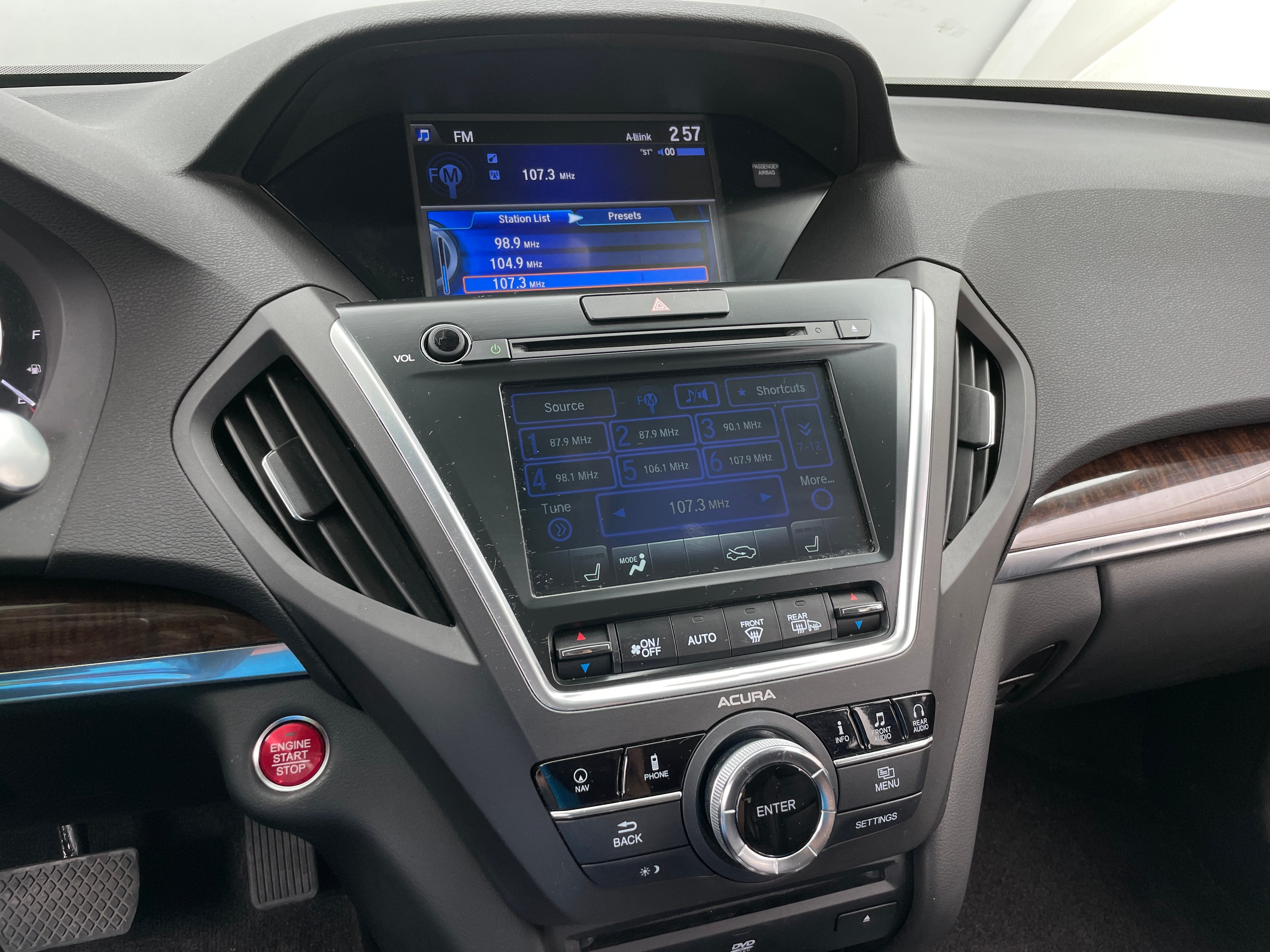 2017 Acura MDX Base 3