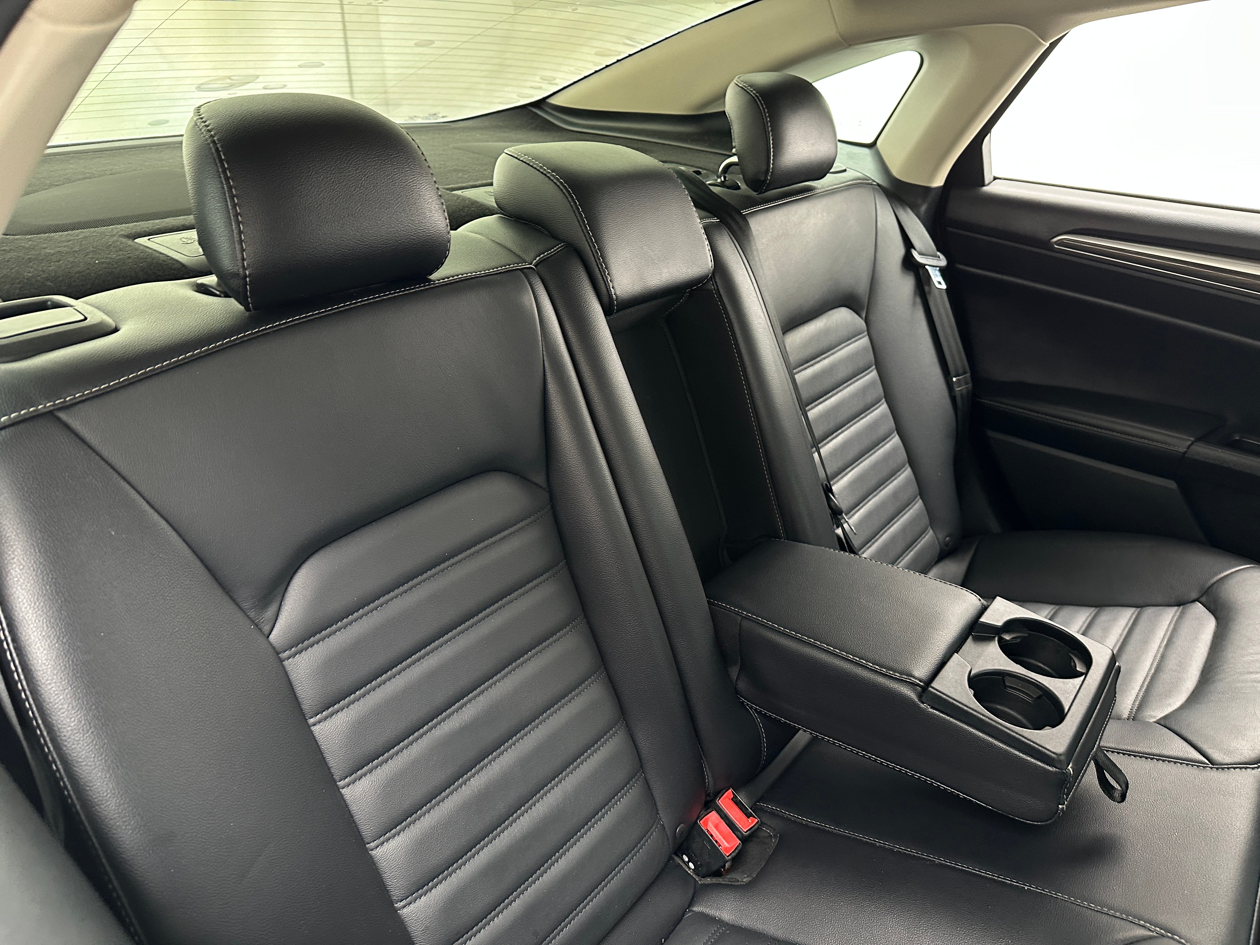 2017 Ford Fusion SE 6