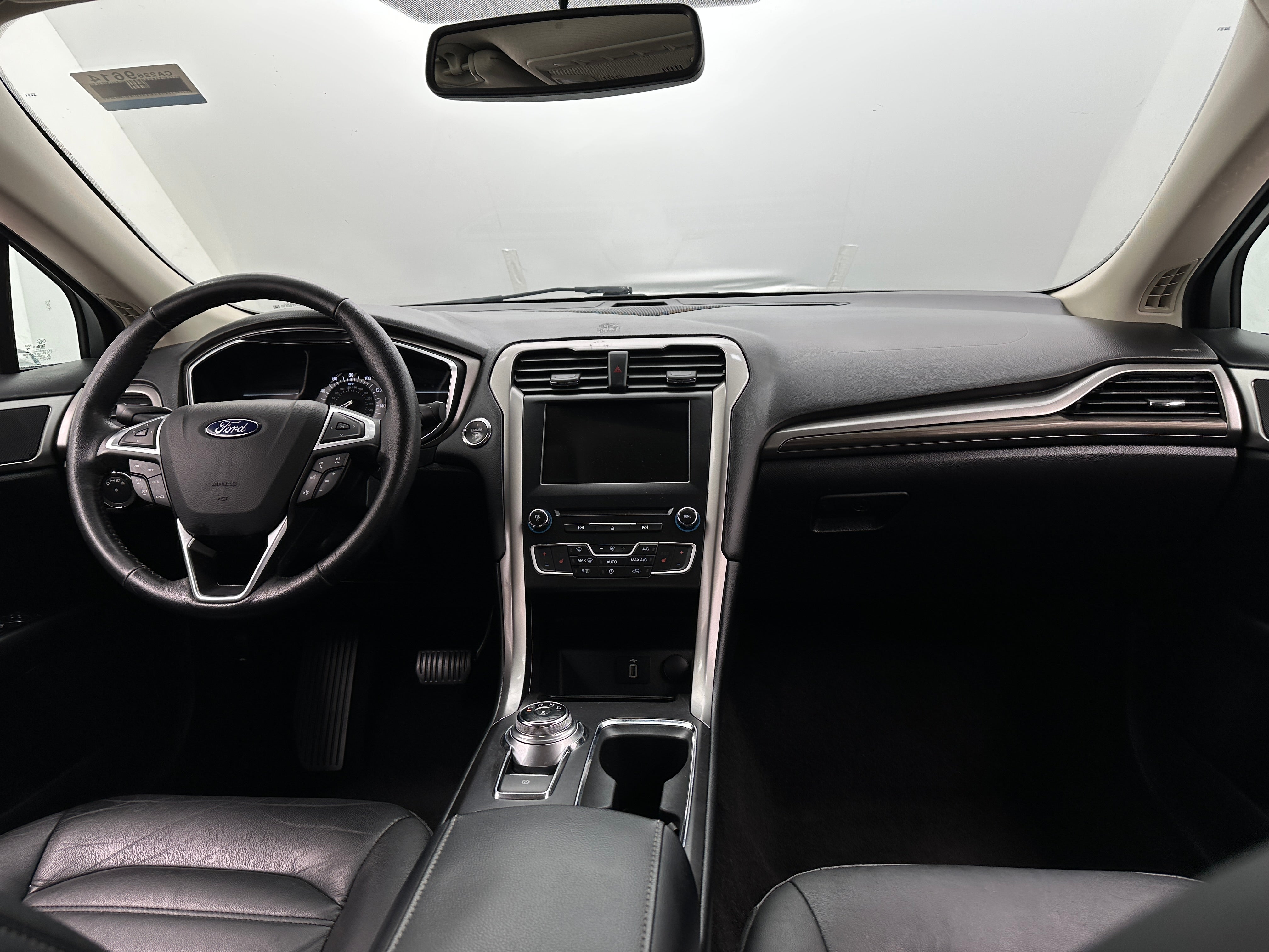 2017 Ford Fusion SE 3