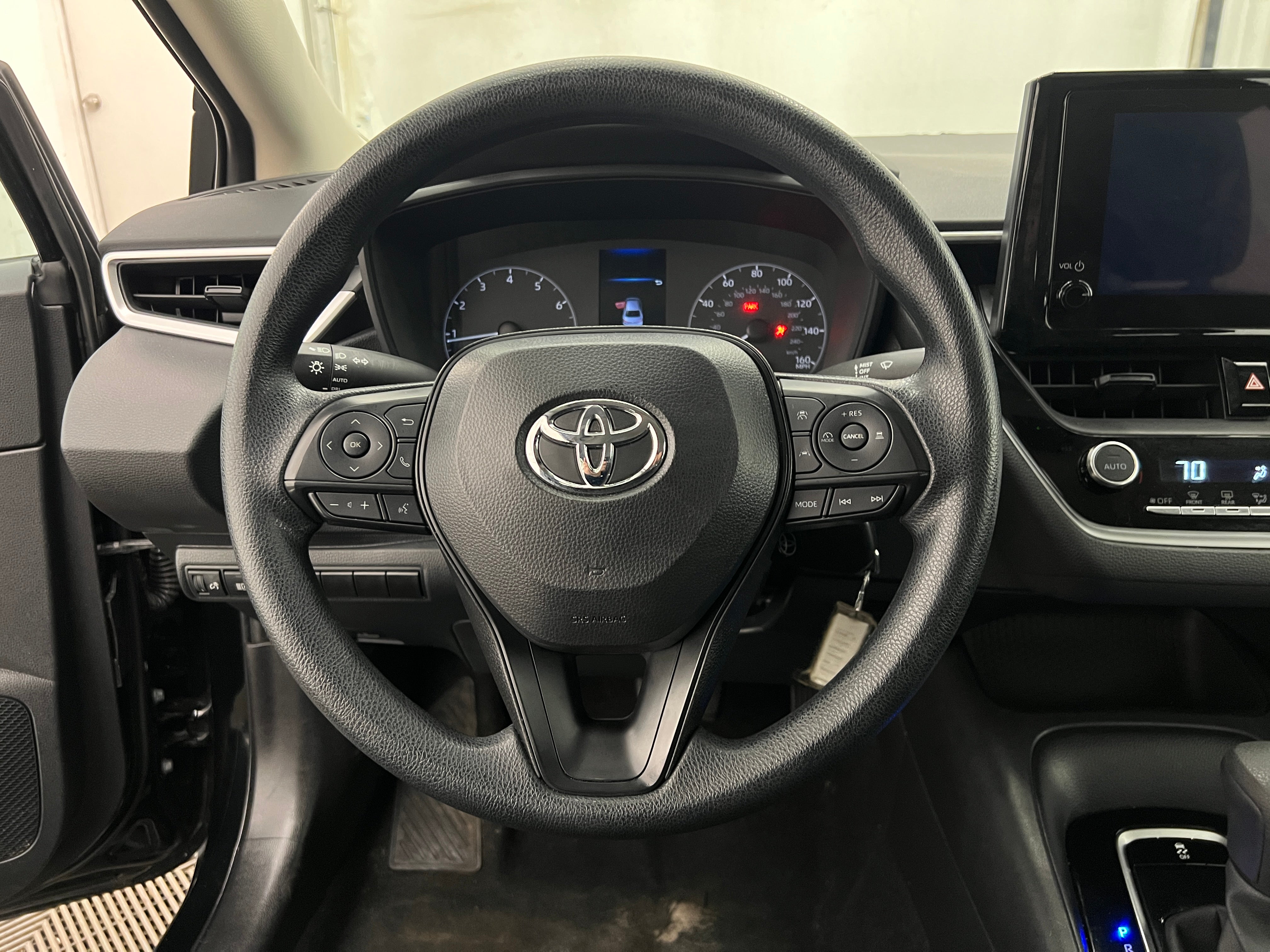 2024 Toyota Corolla LE 5