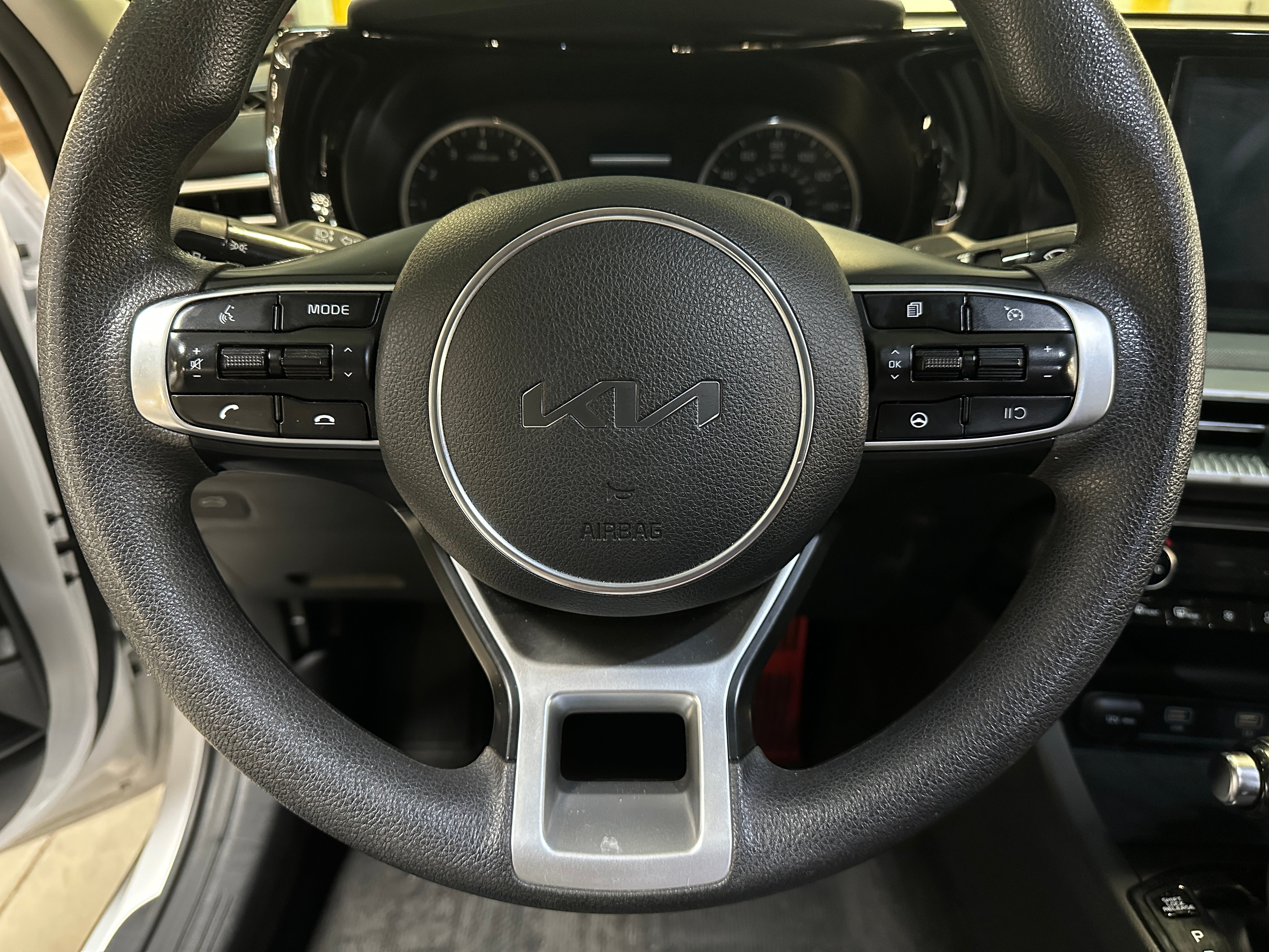 2022 Kia K5 LXS 5