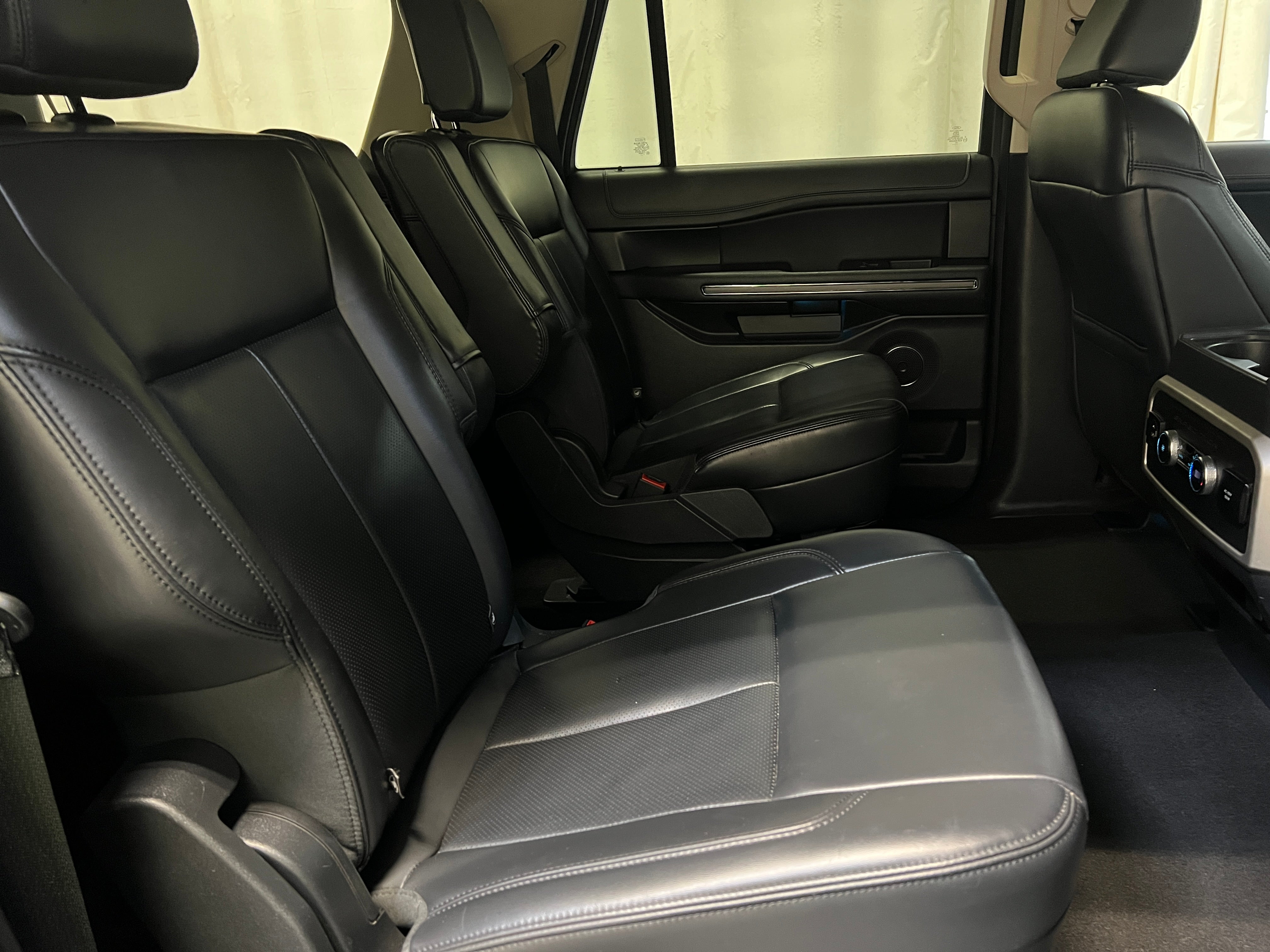 2023 Ford Expedition MAX XLT 6