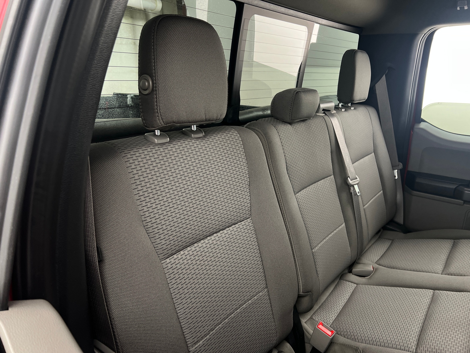 Thumbnail: 2019 Ford Econoline - 6