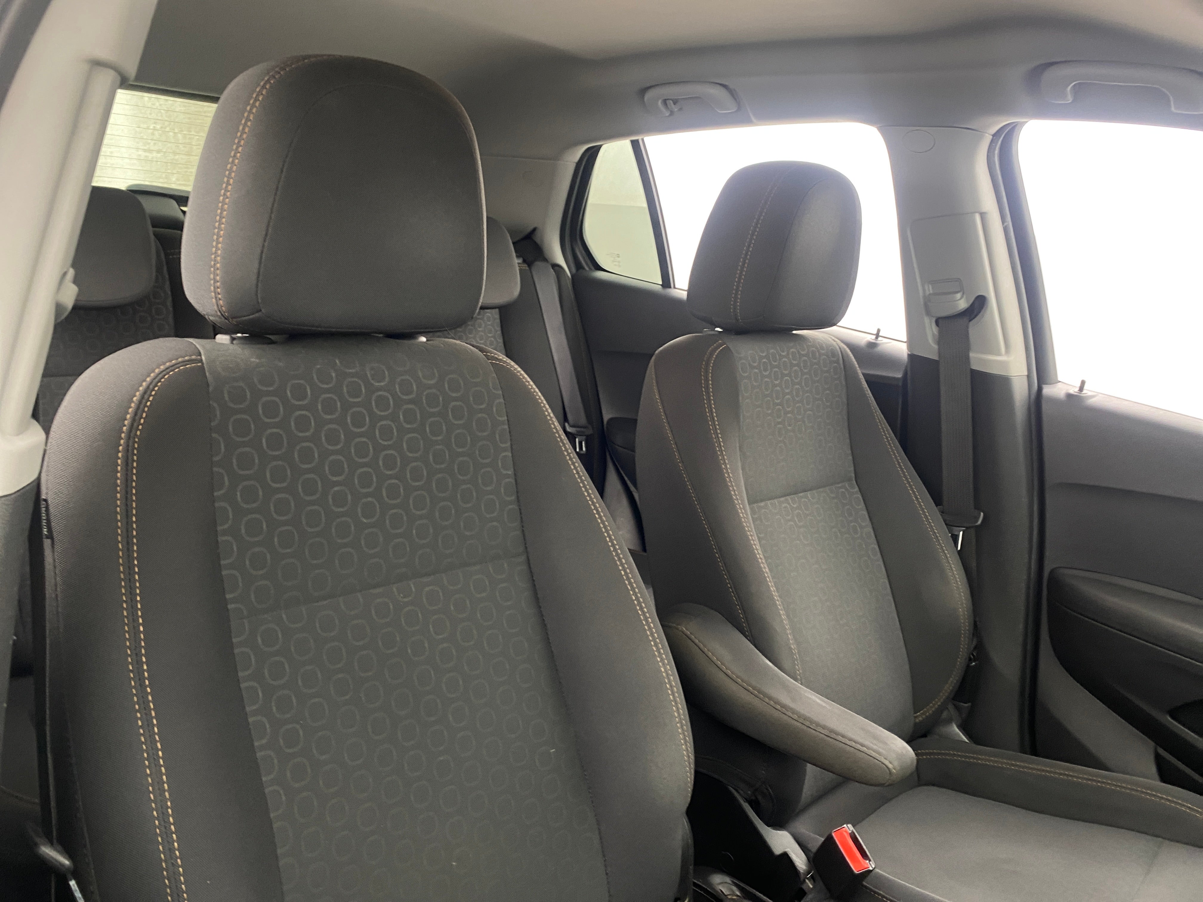 2019 Chevrolet Trax LS 2