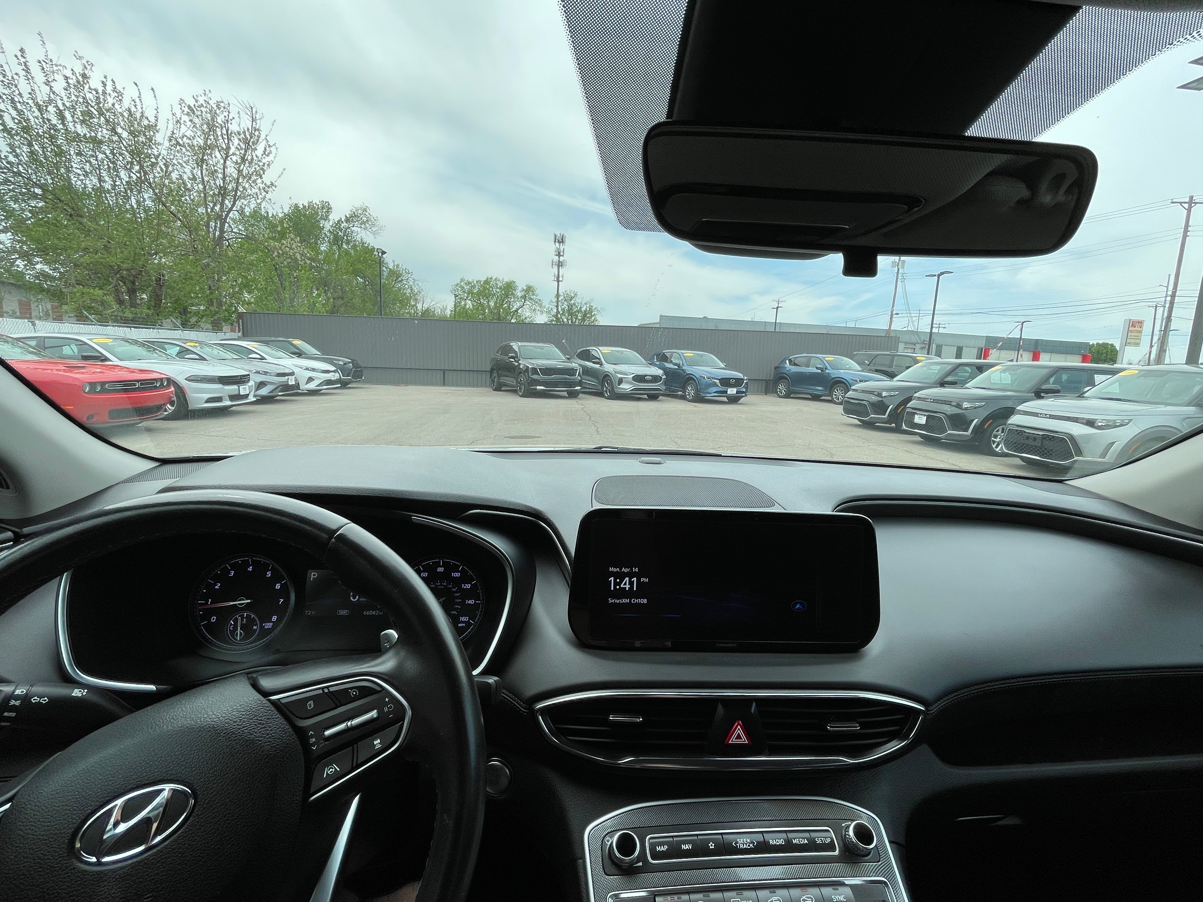 2023 Hyundai Santa Fe SEL 3