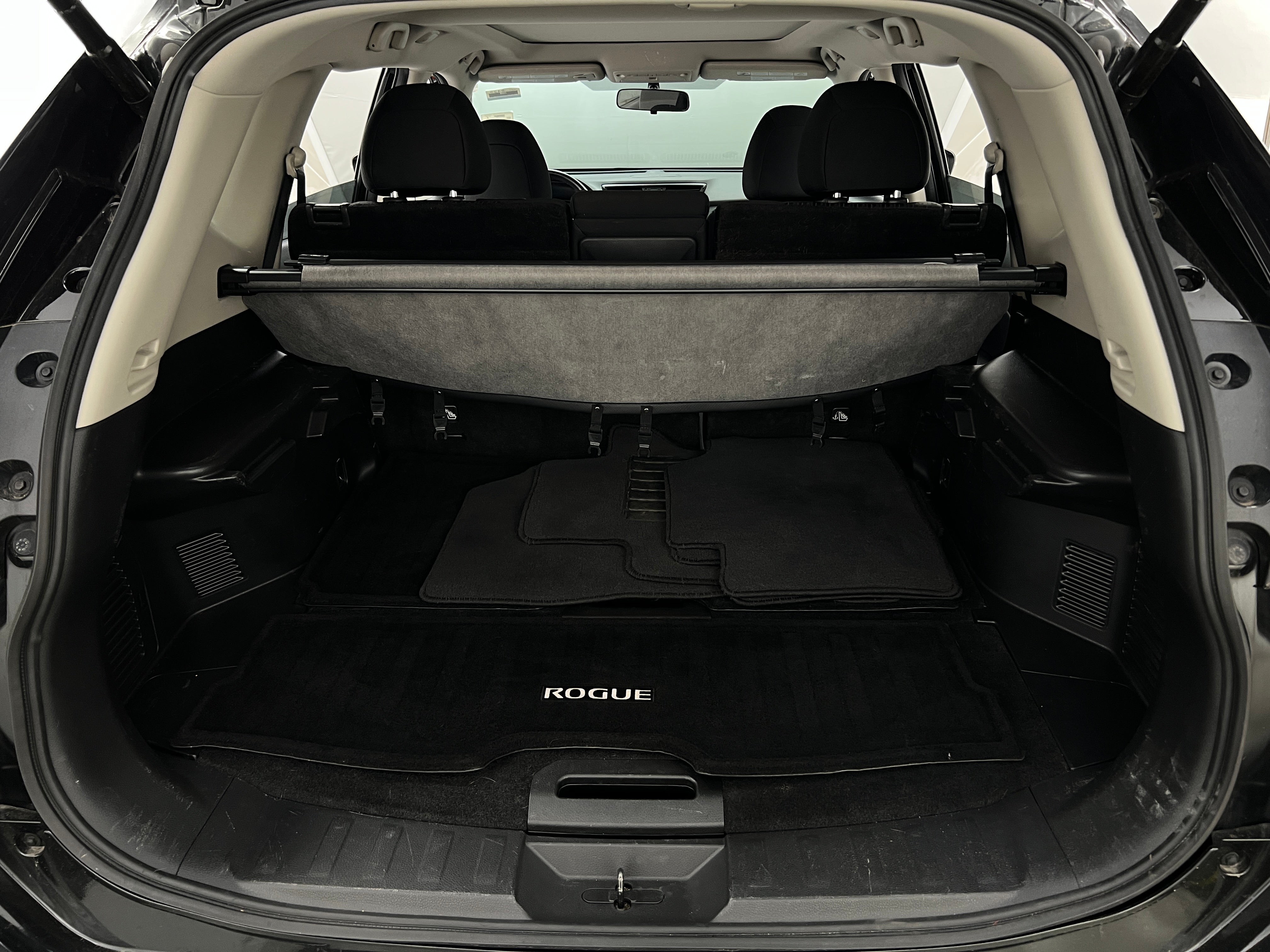 2018 Nissan Rogue SV 7