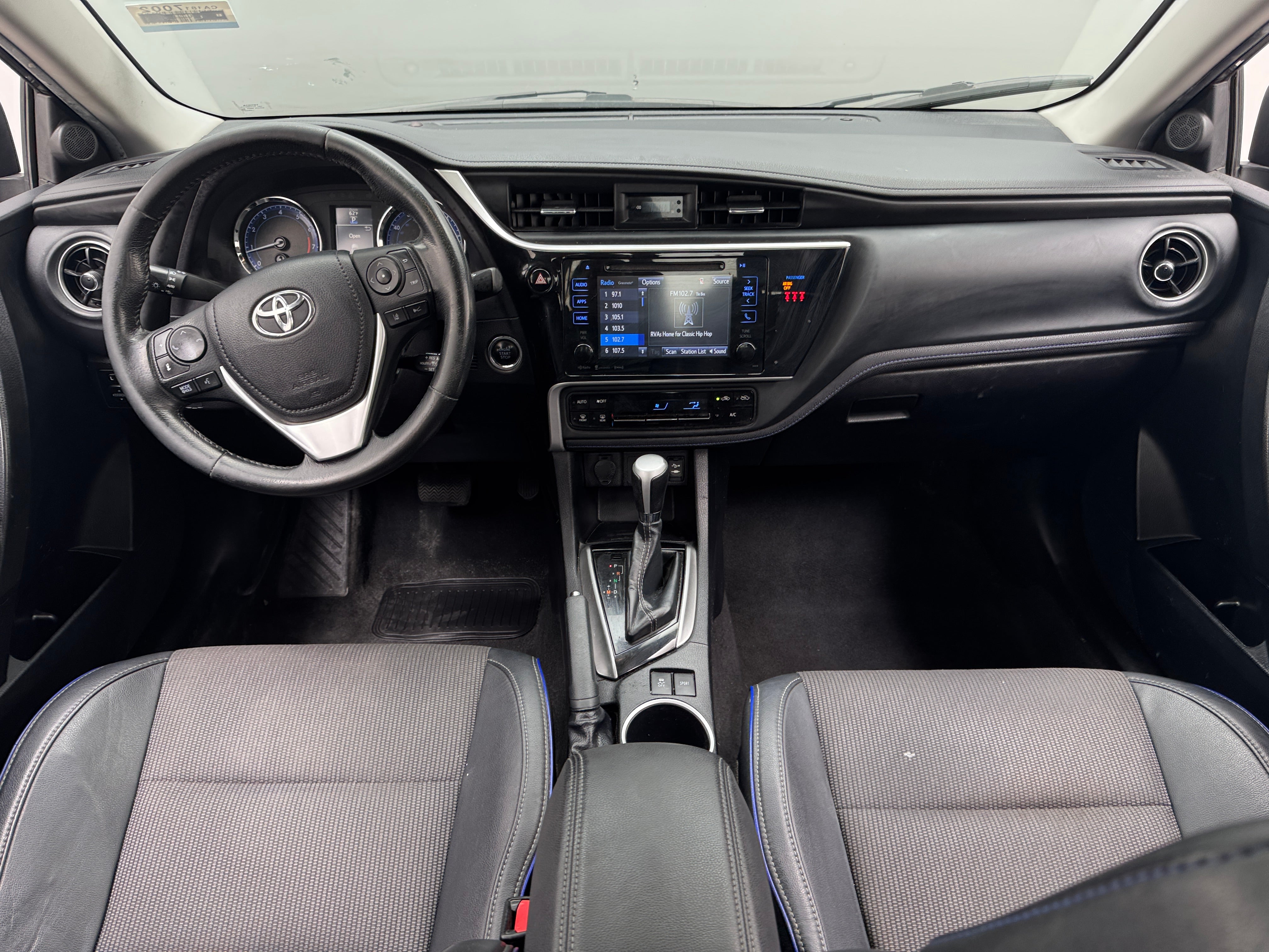 2019 Toyota Corolla SE 3
