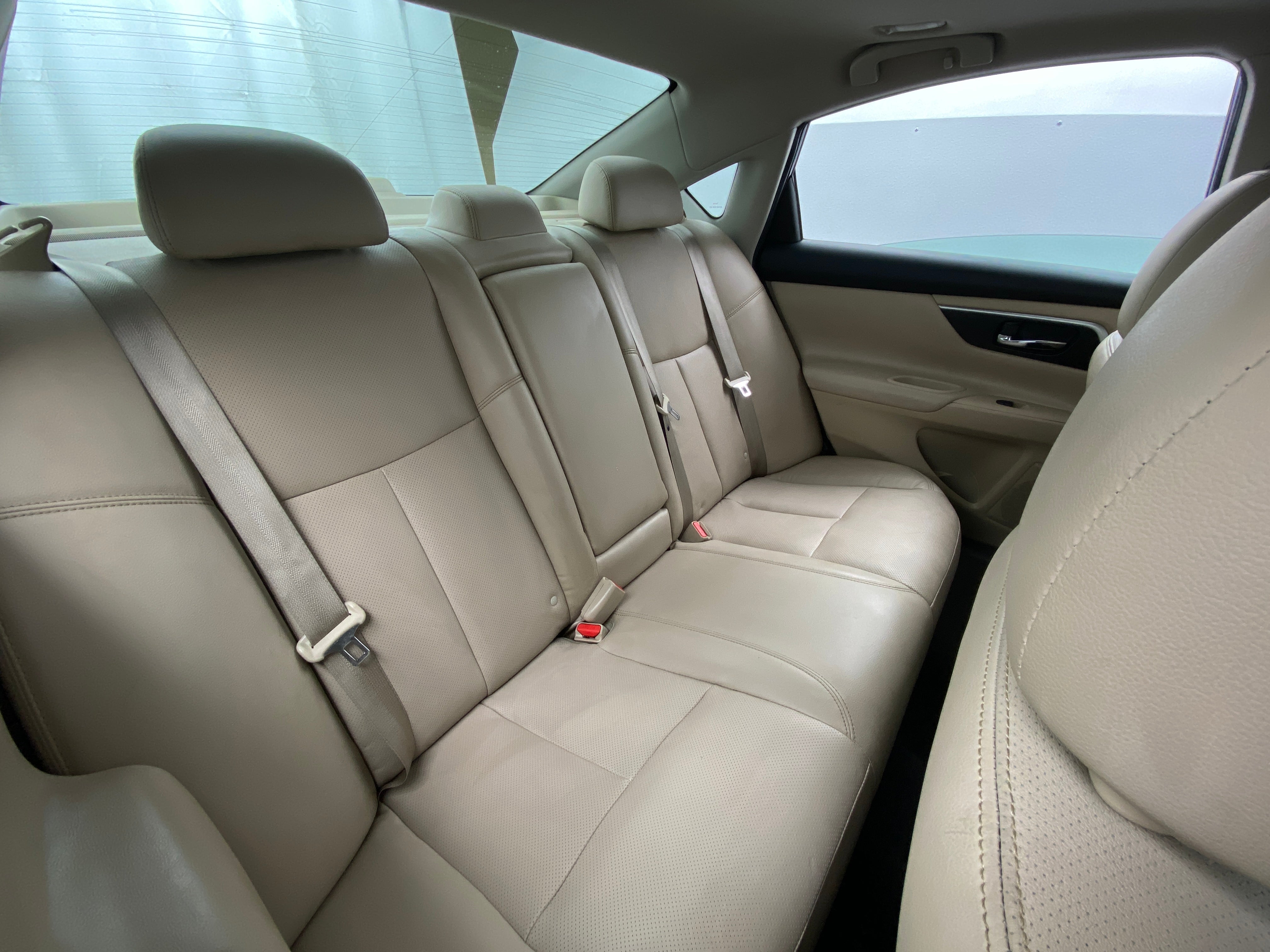 2016 Nissan Altima SL 6