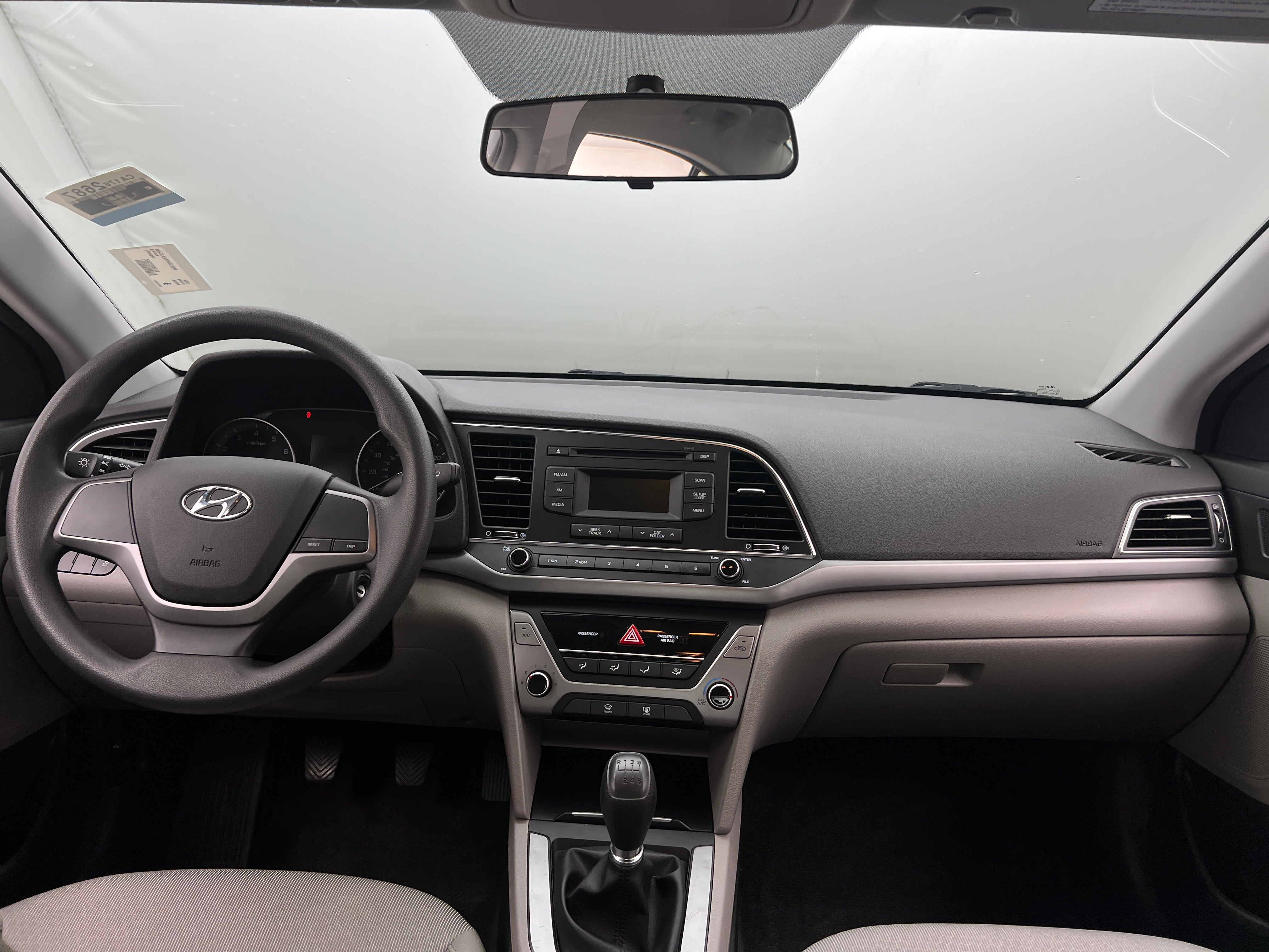 2017 Hyundai Elantra SE 3