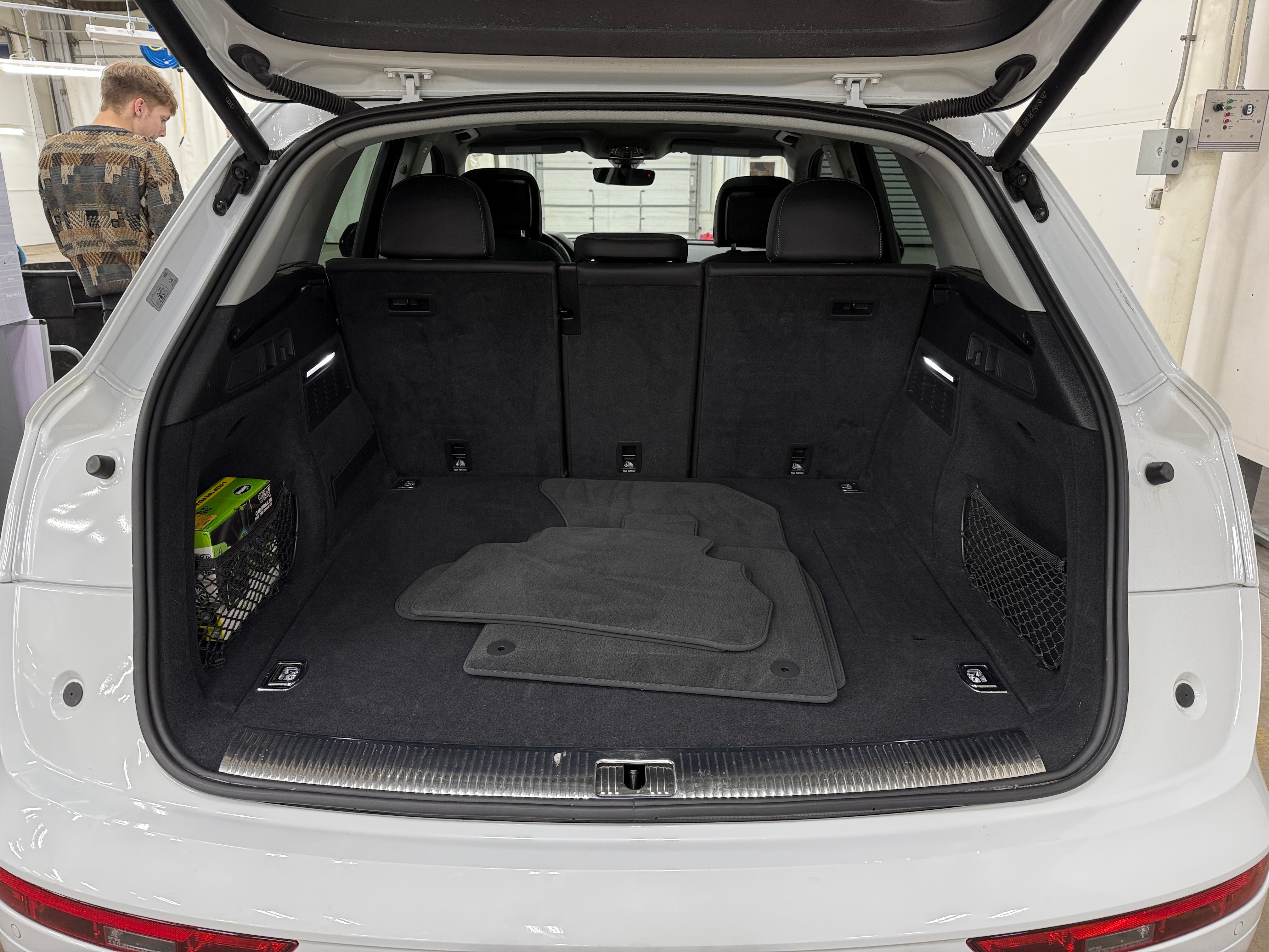 2021 Audi Q5 e Premium Plus 6