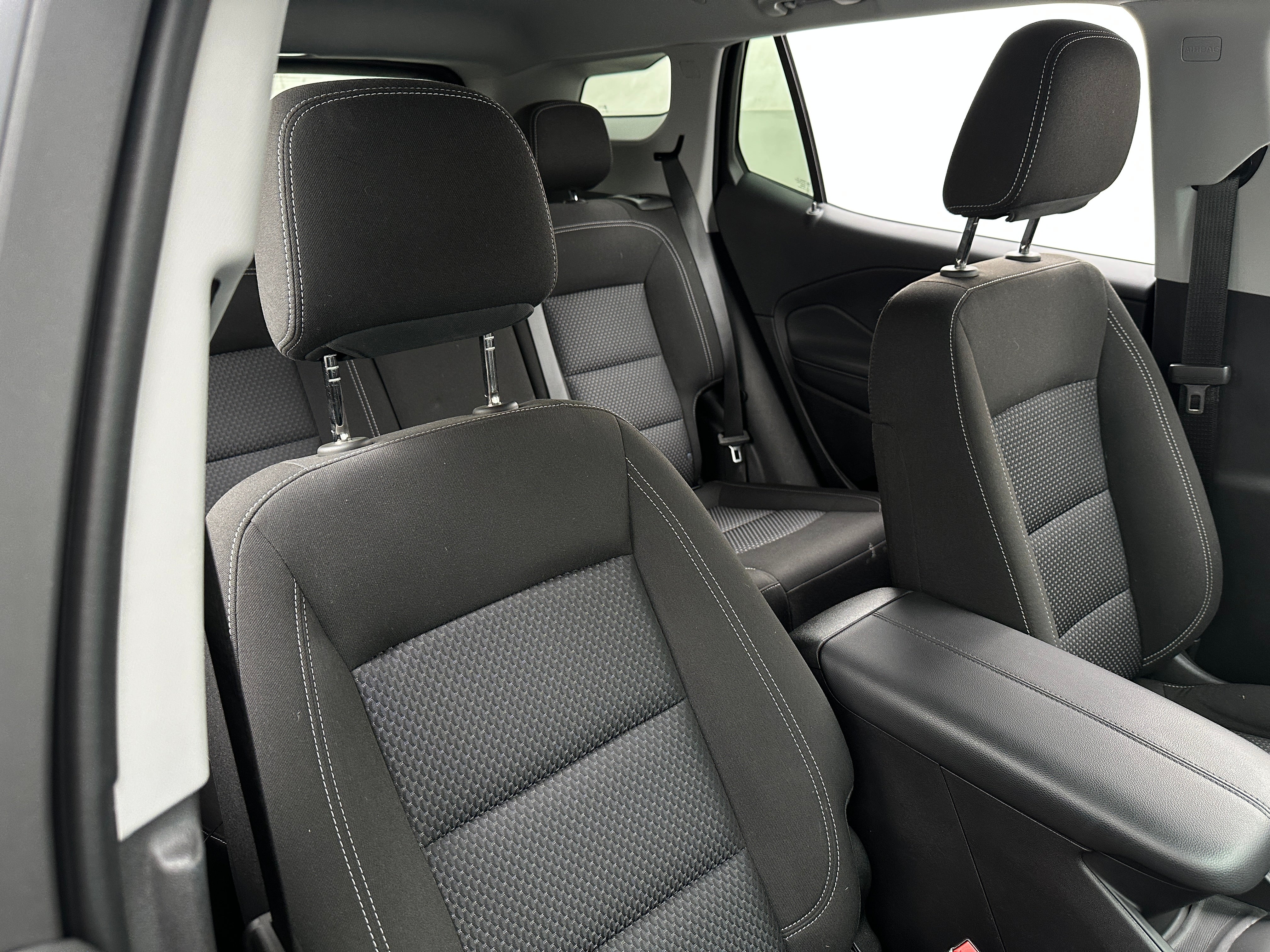 2024 GMC Terrain SLE 2