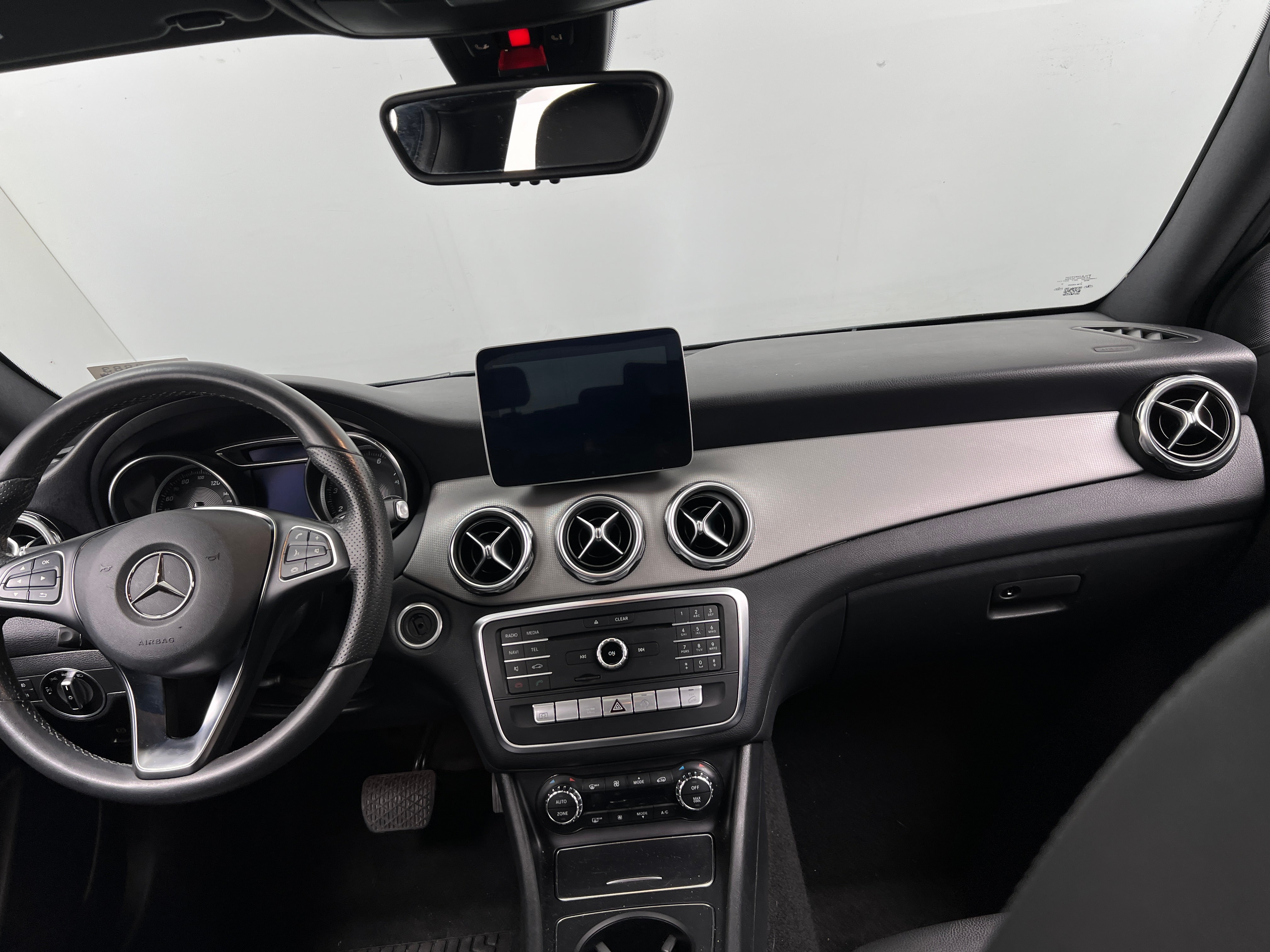 2020 Mercedes-Benz GLA 250 4MATIC 2