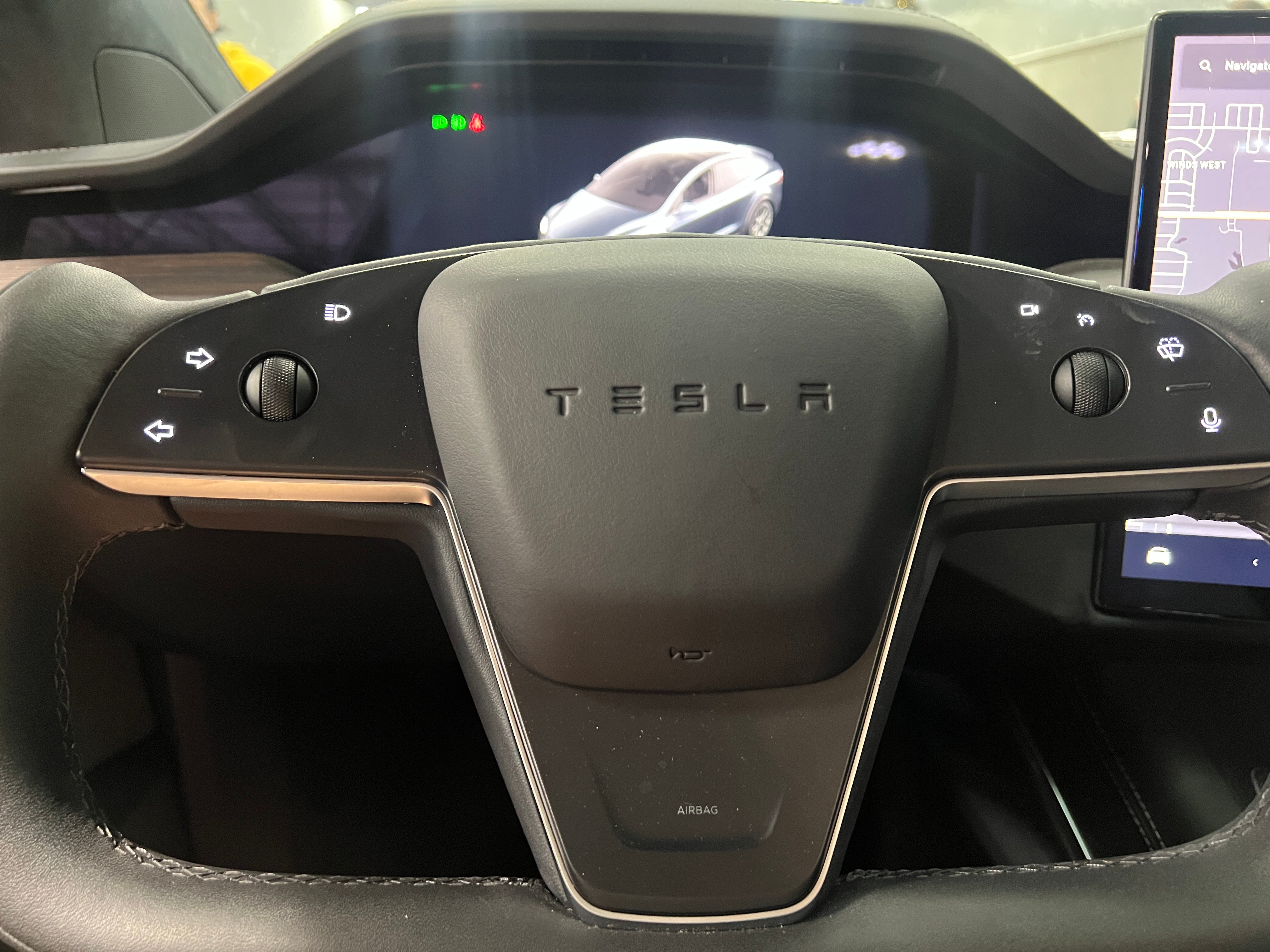 2024 Tesla Model X Standard Range 4