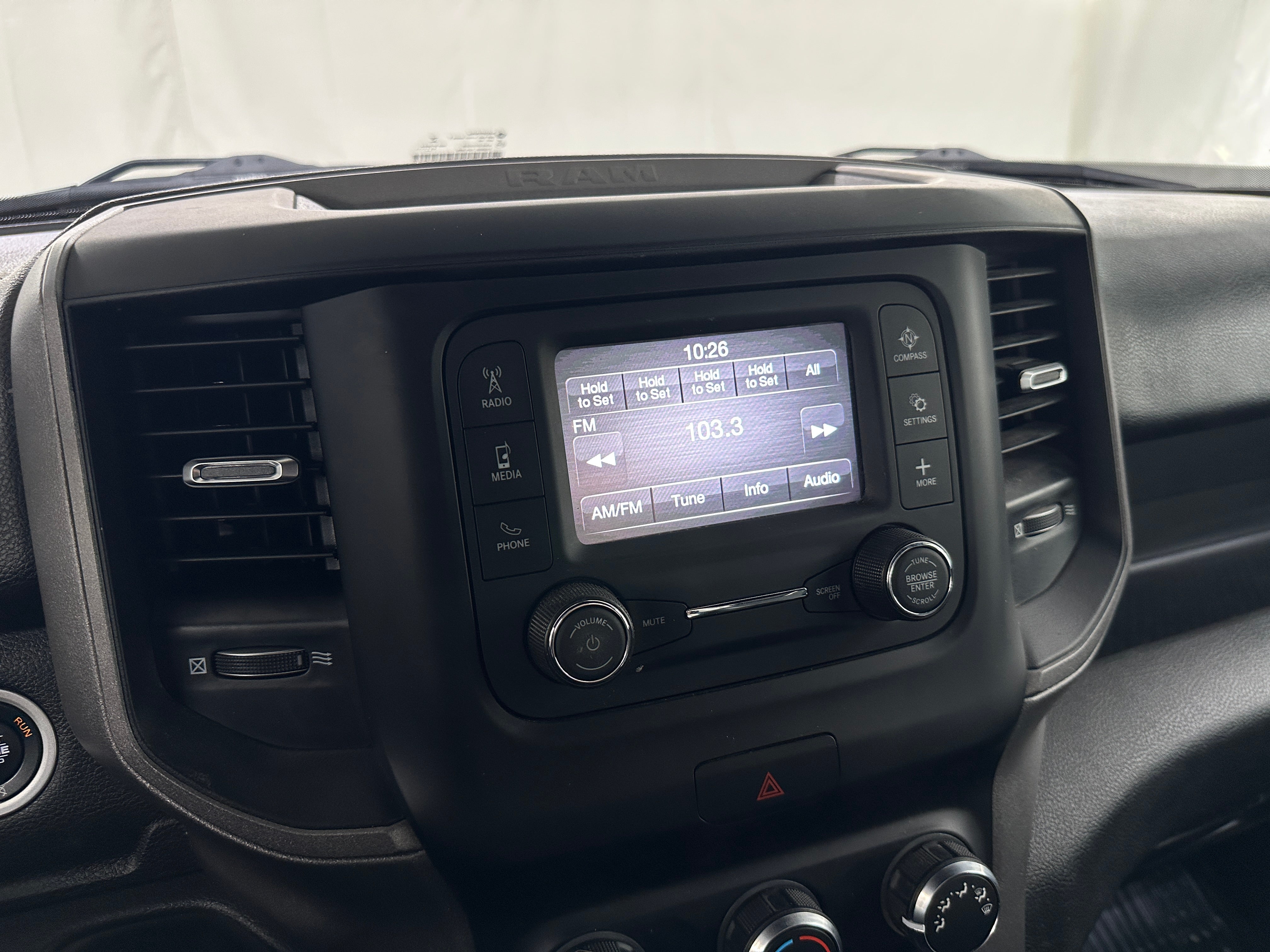 2022 RAM 2500 Tradesman 4