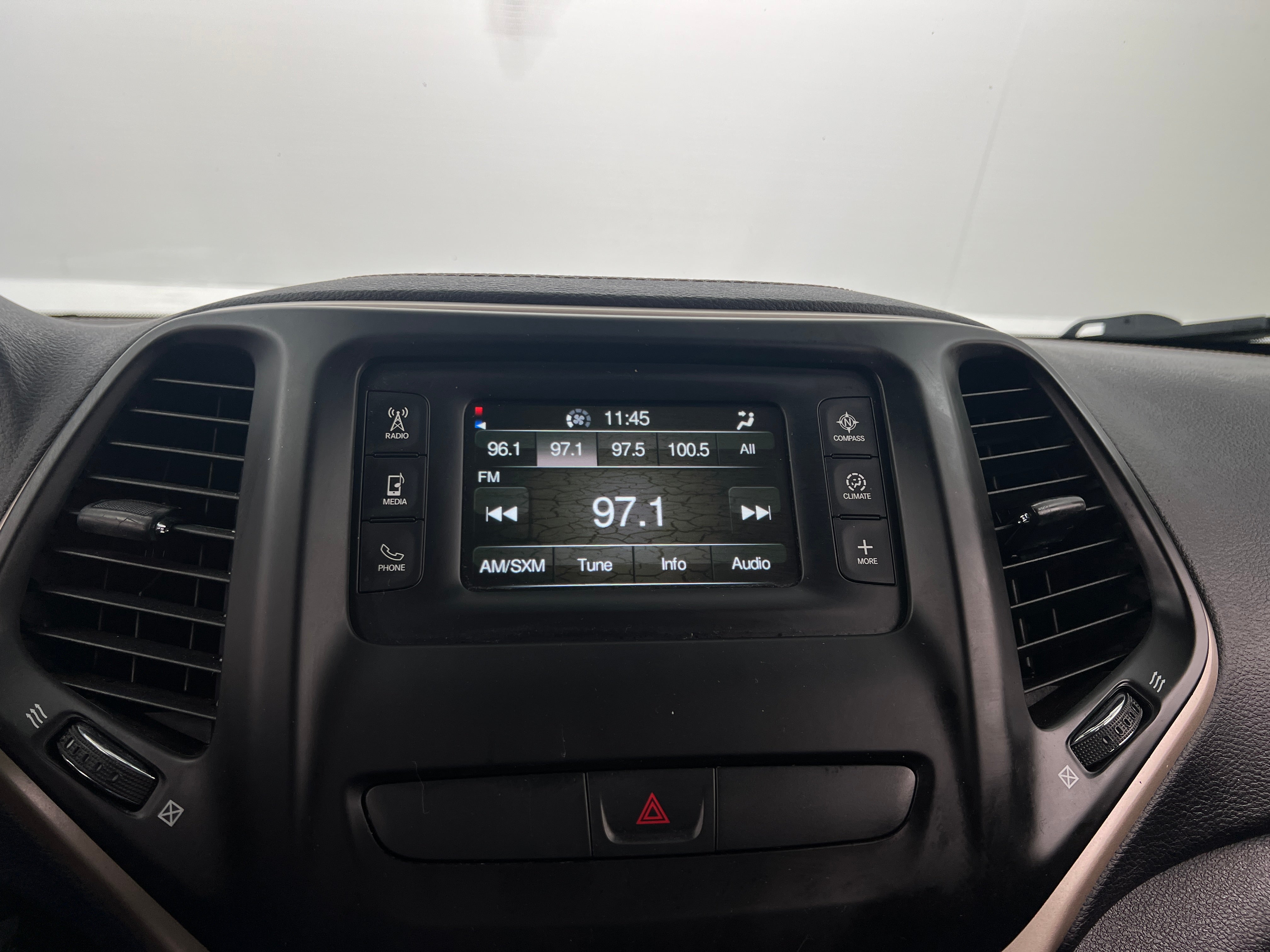 2017 Jeep Cherokee Latitude 4