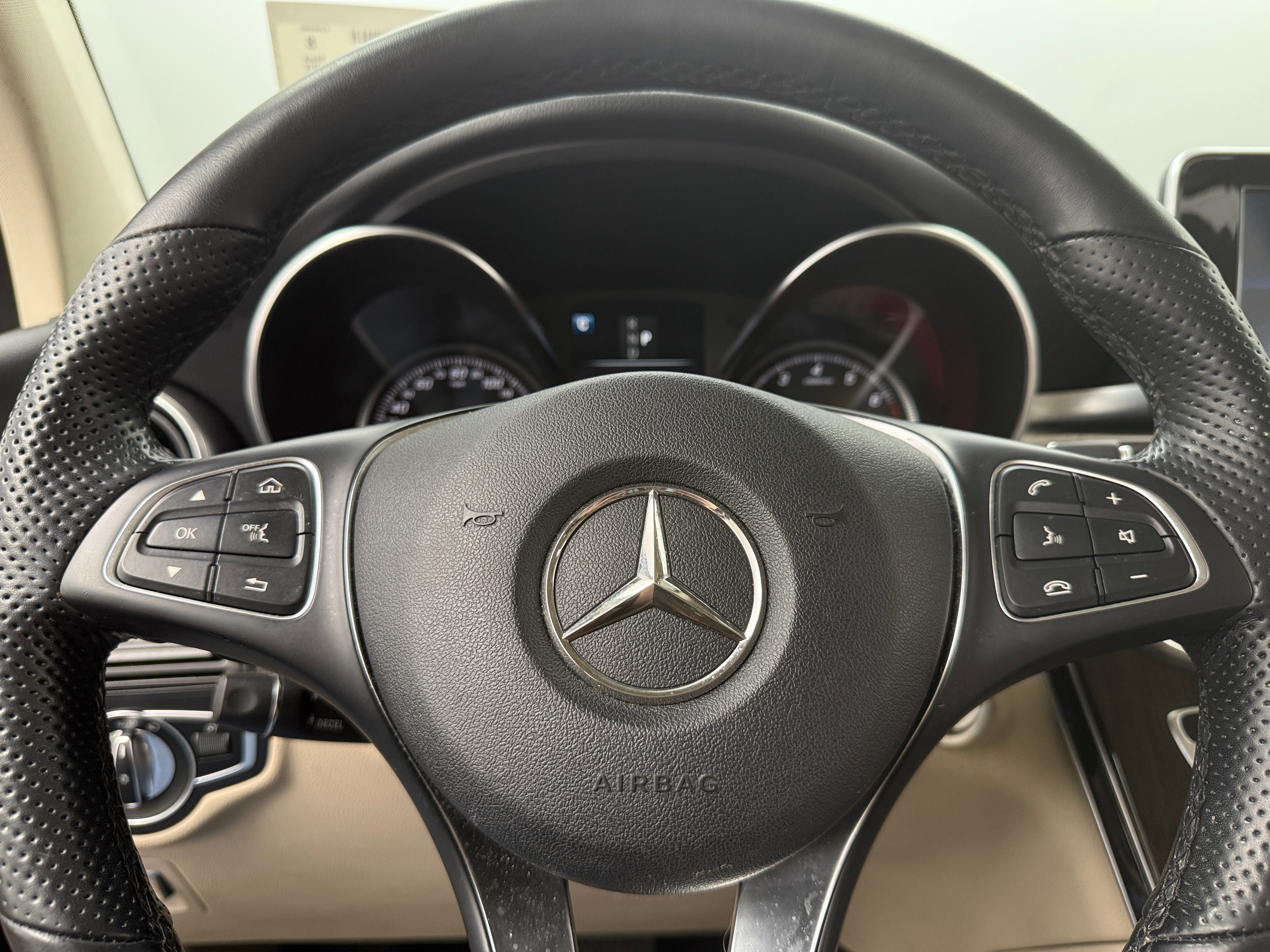 2019 Mercedes-Benz GLC 300 4