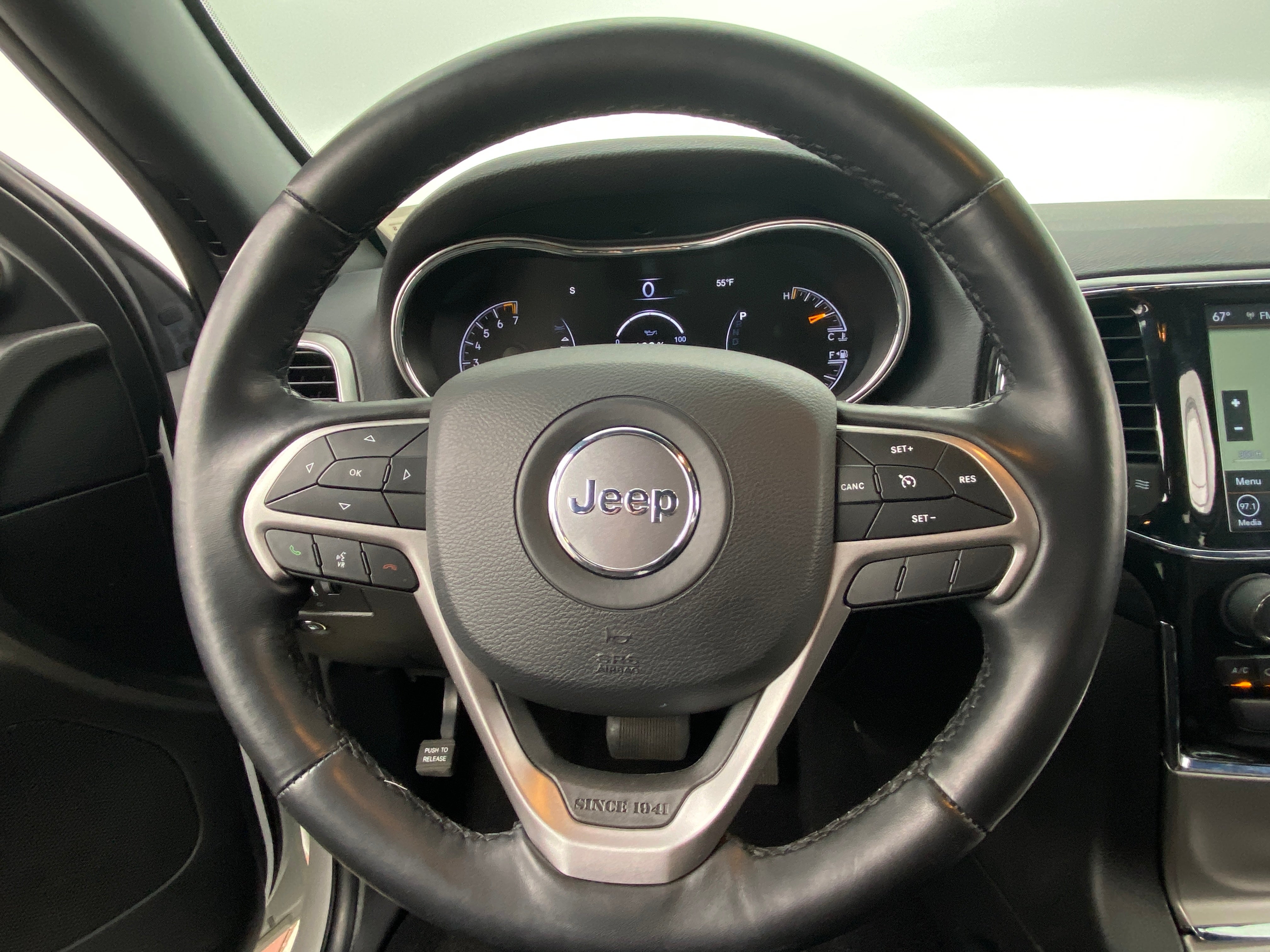 2021 Jeep Grand Cherokee Laredo 5