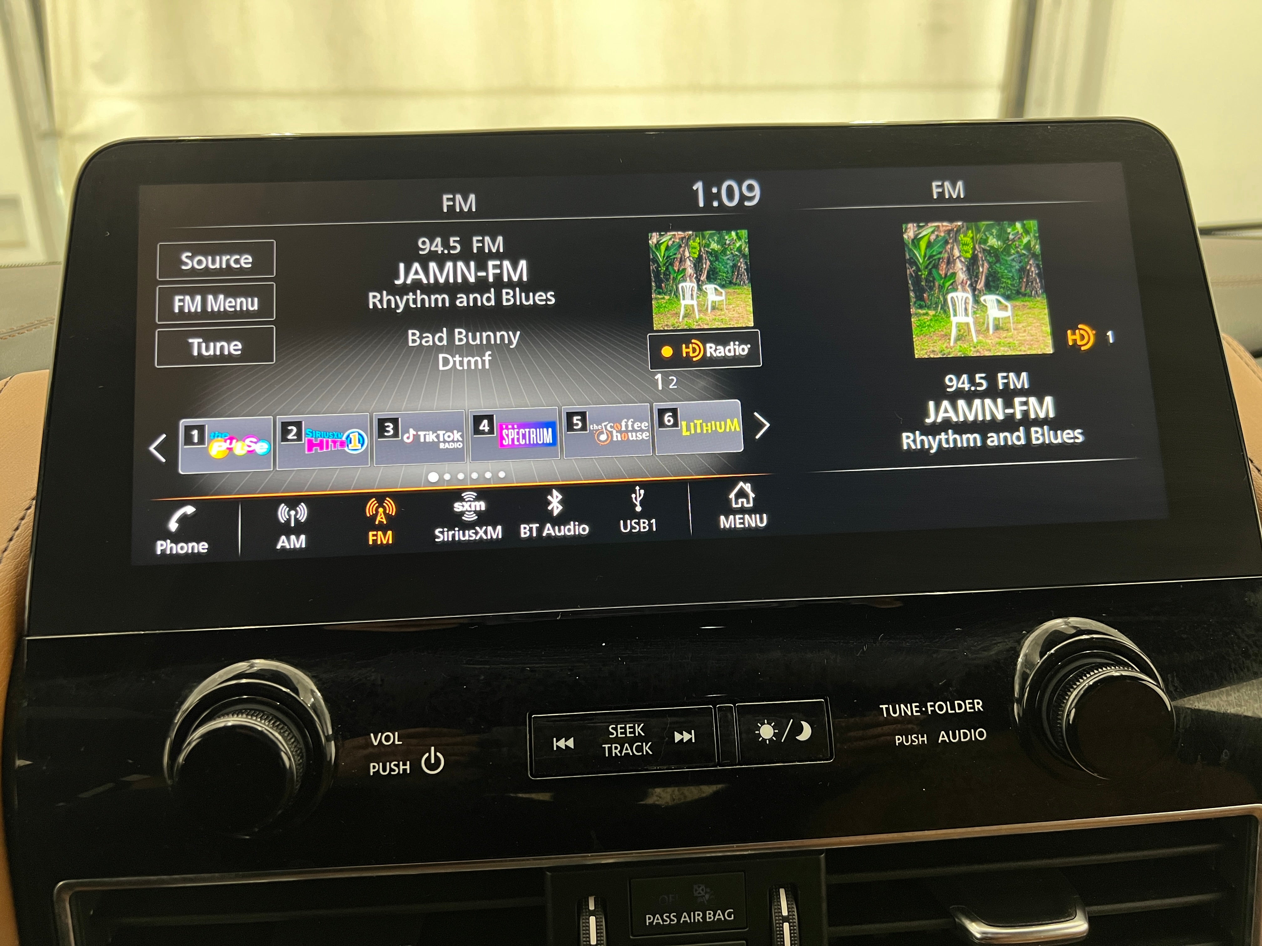 2022 INFINITI QX80 Sensory 3