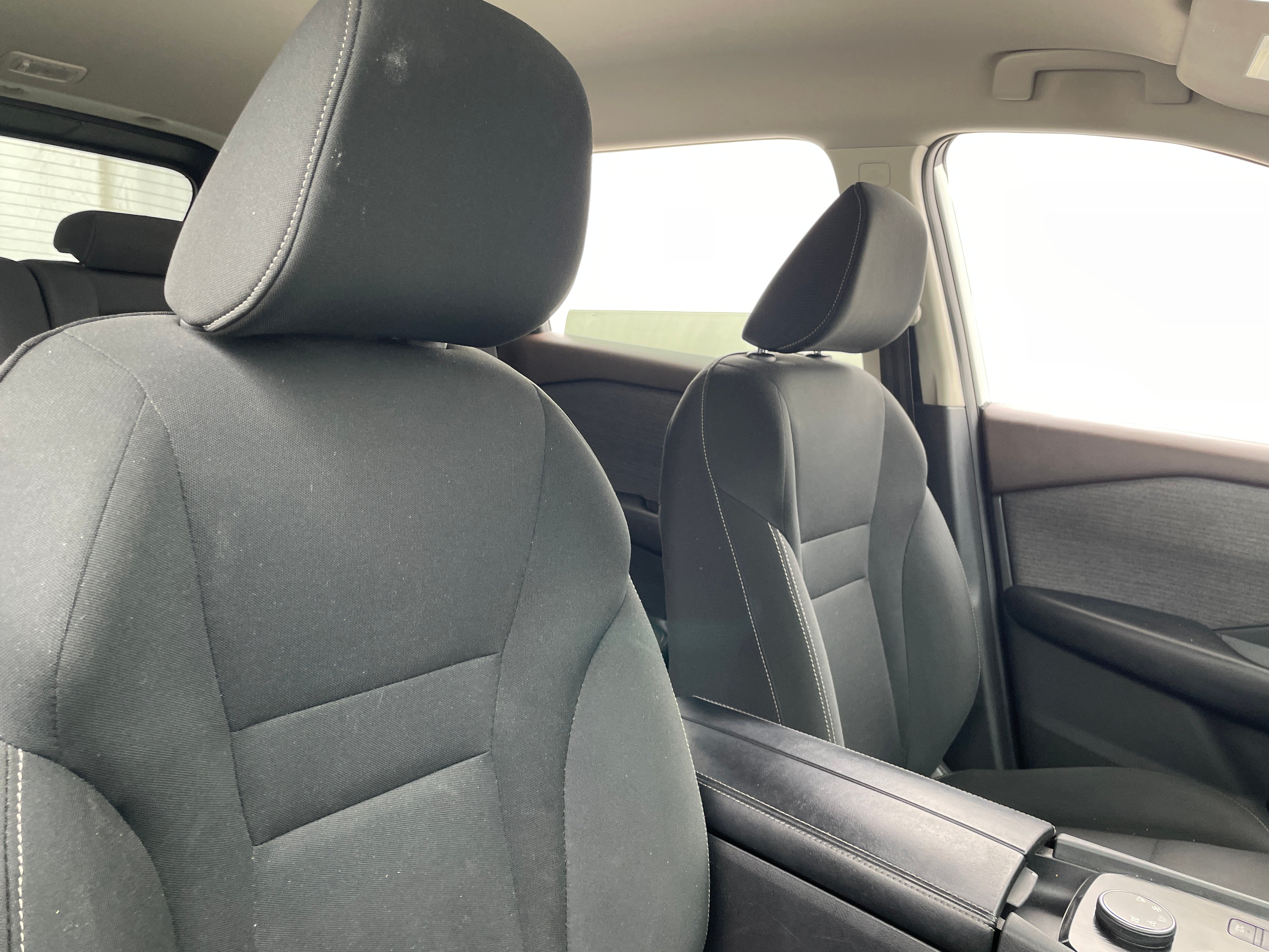 2023 Nissan Rogue S 2