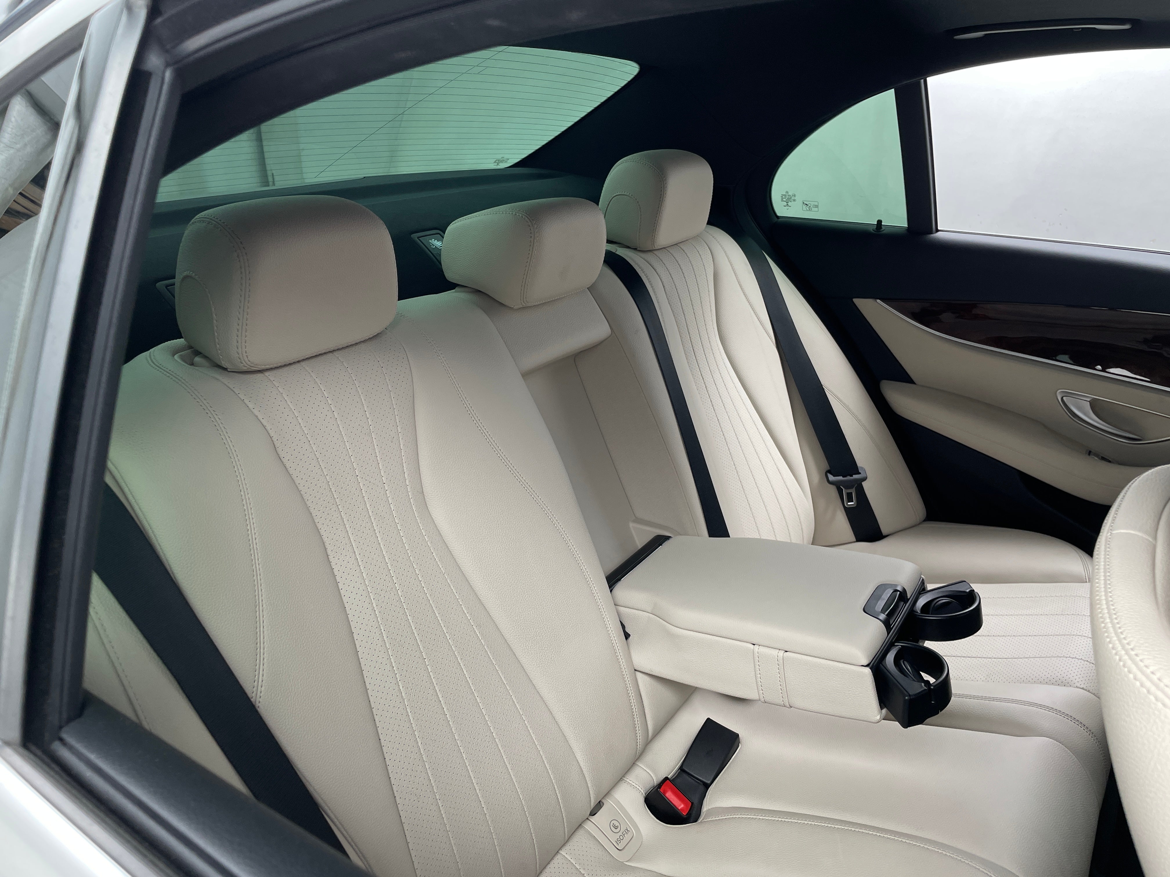 2017 Mercedes-Benz E-Class E 300 5