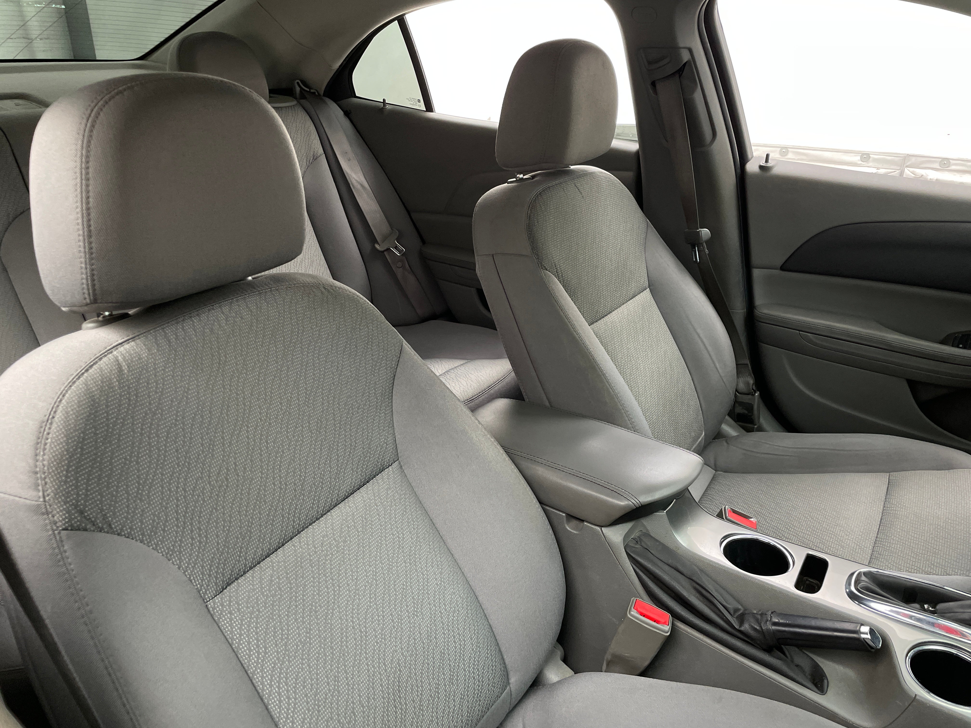 2015 Chevrolet Malibu LS 2