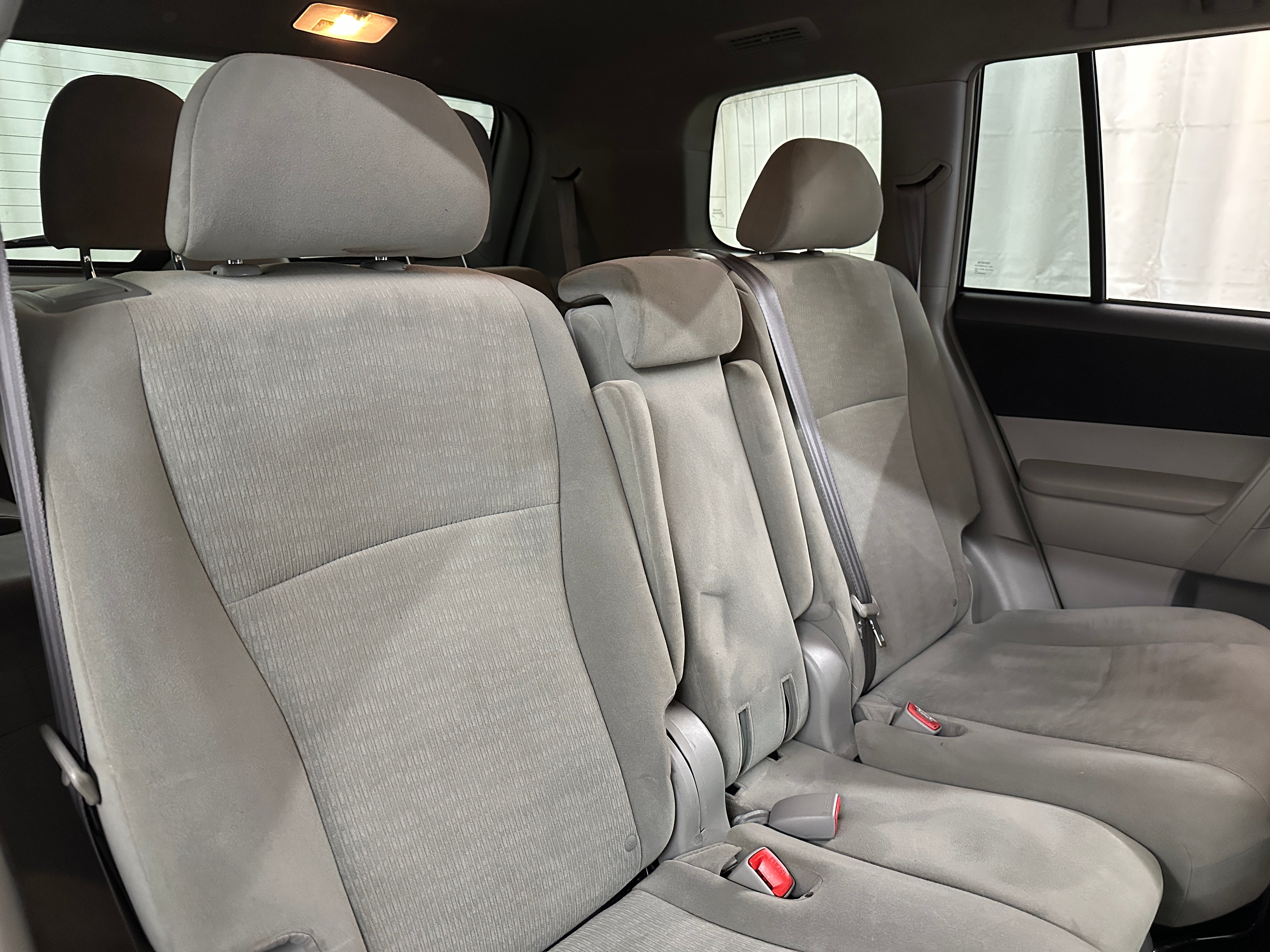 2013 Toyota Highlander Plus 6
