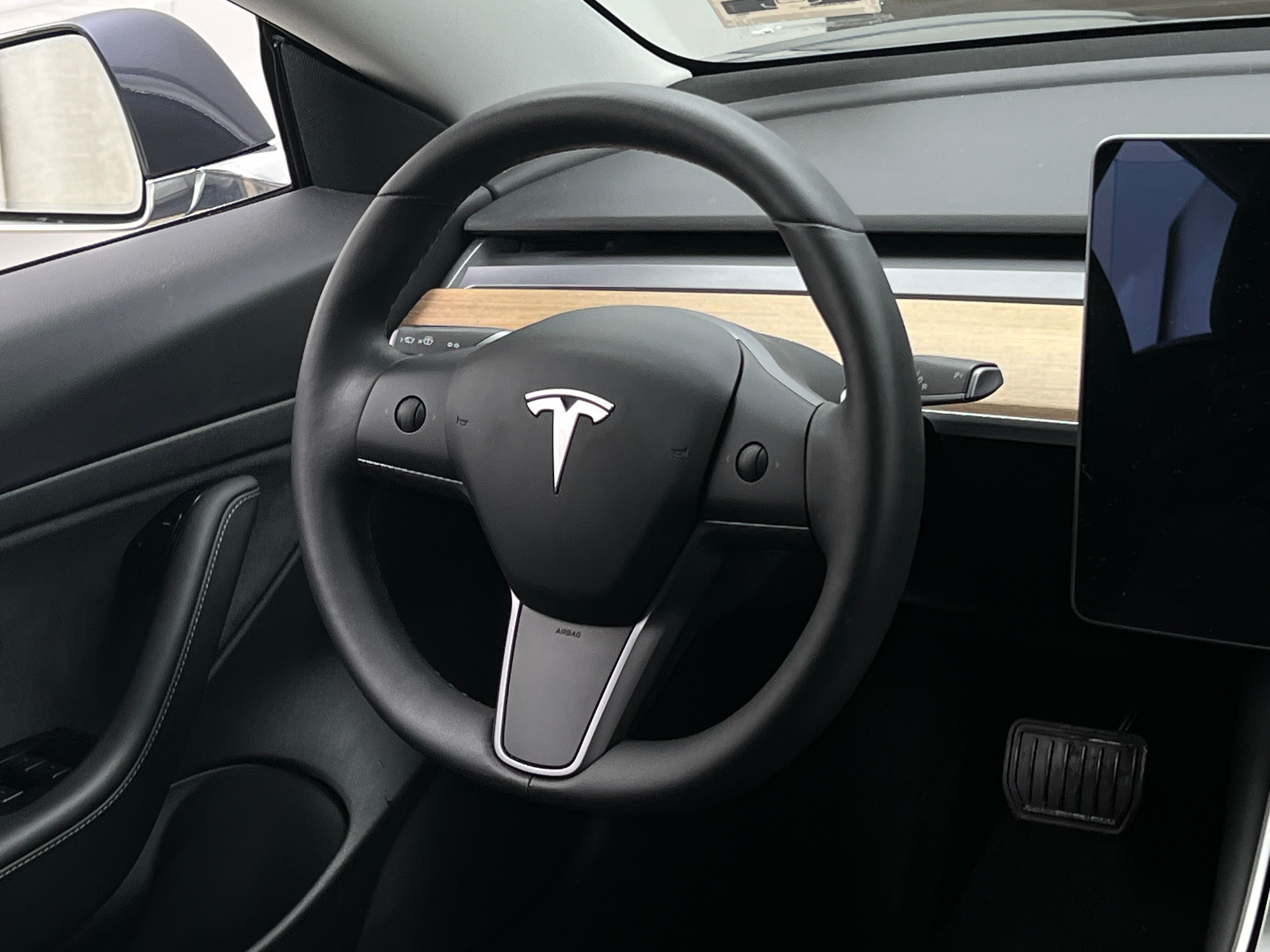 2020 Tesla Model 3 Standard Range 4