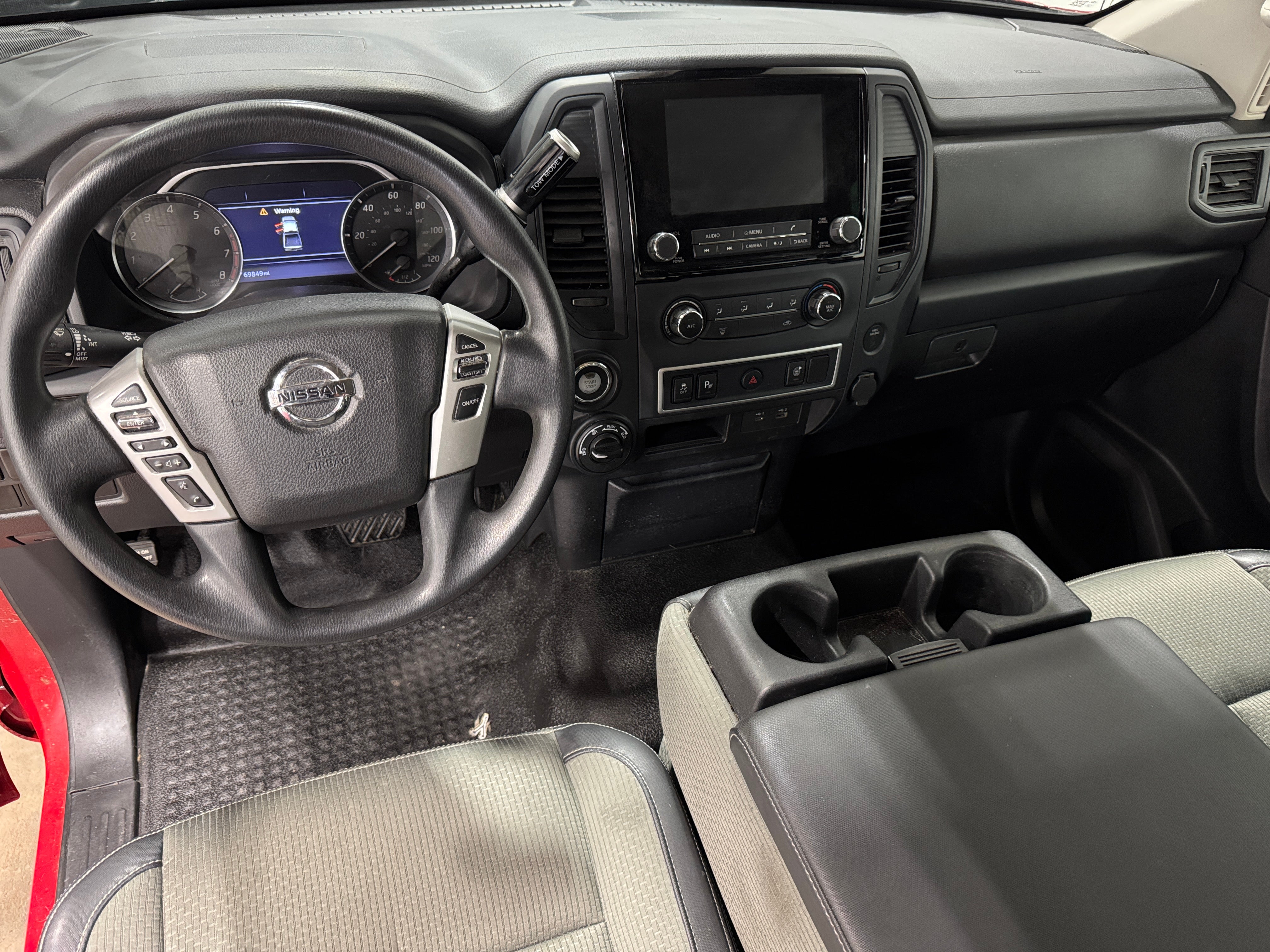 2021 Nissan Titan S 3