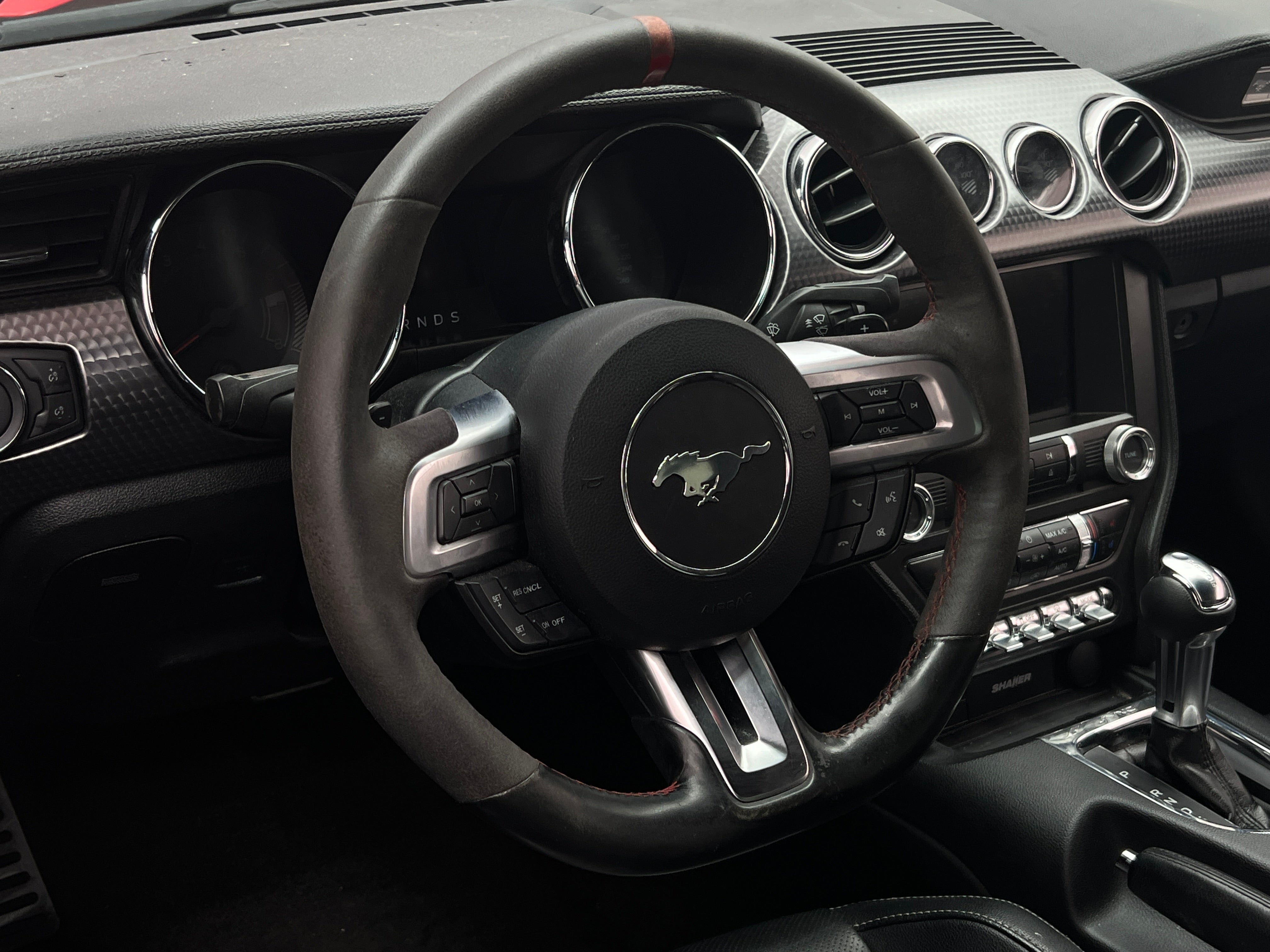 2016 Ford Mustang  3