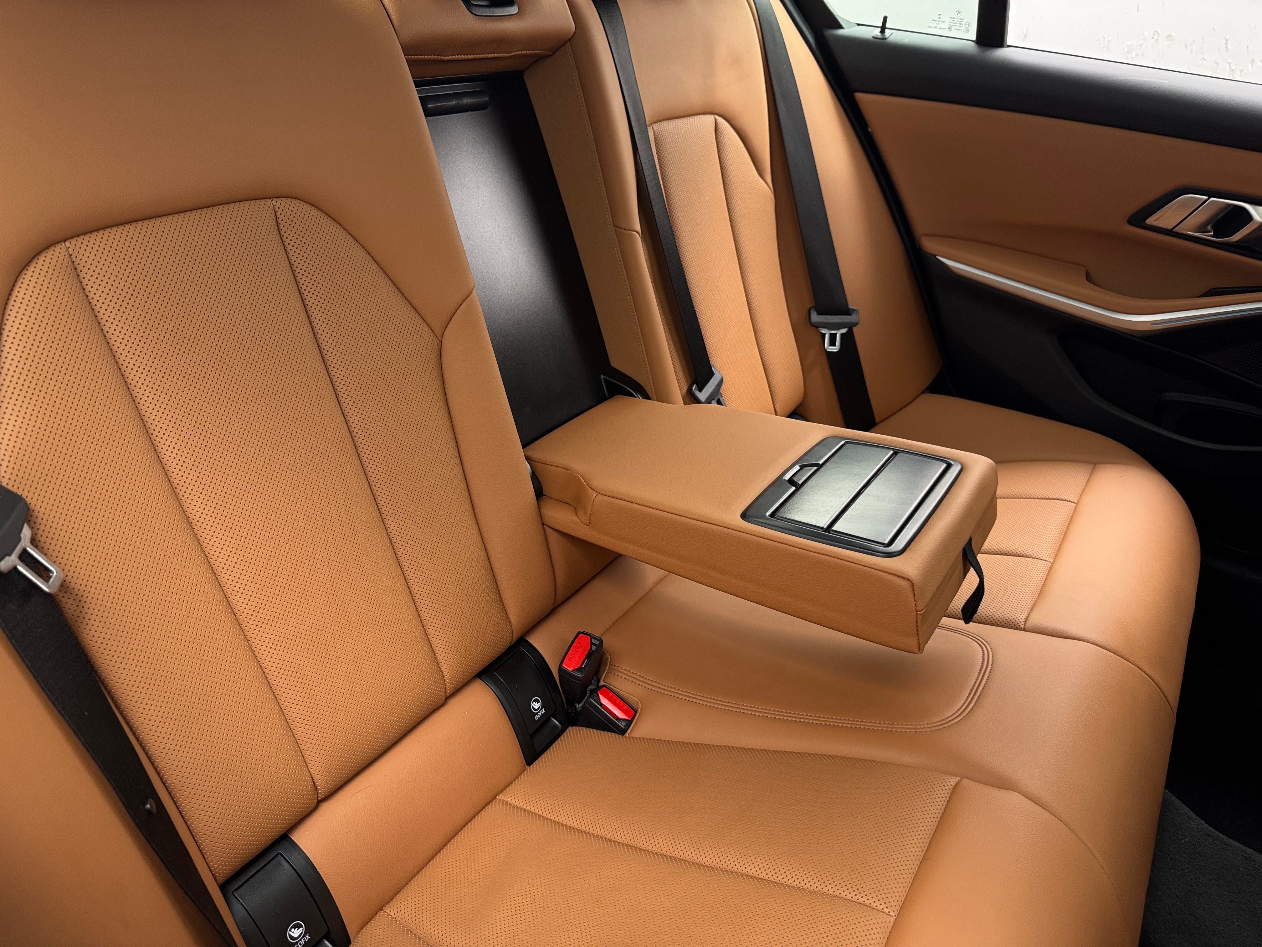 2023 BMW 3 Series 330e xDrive 5