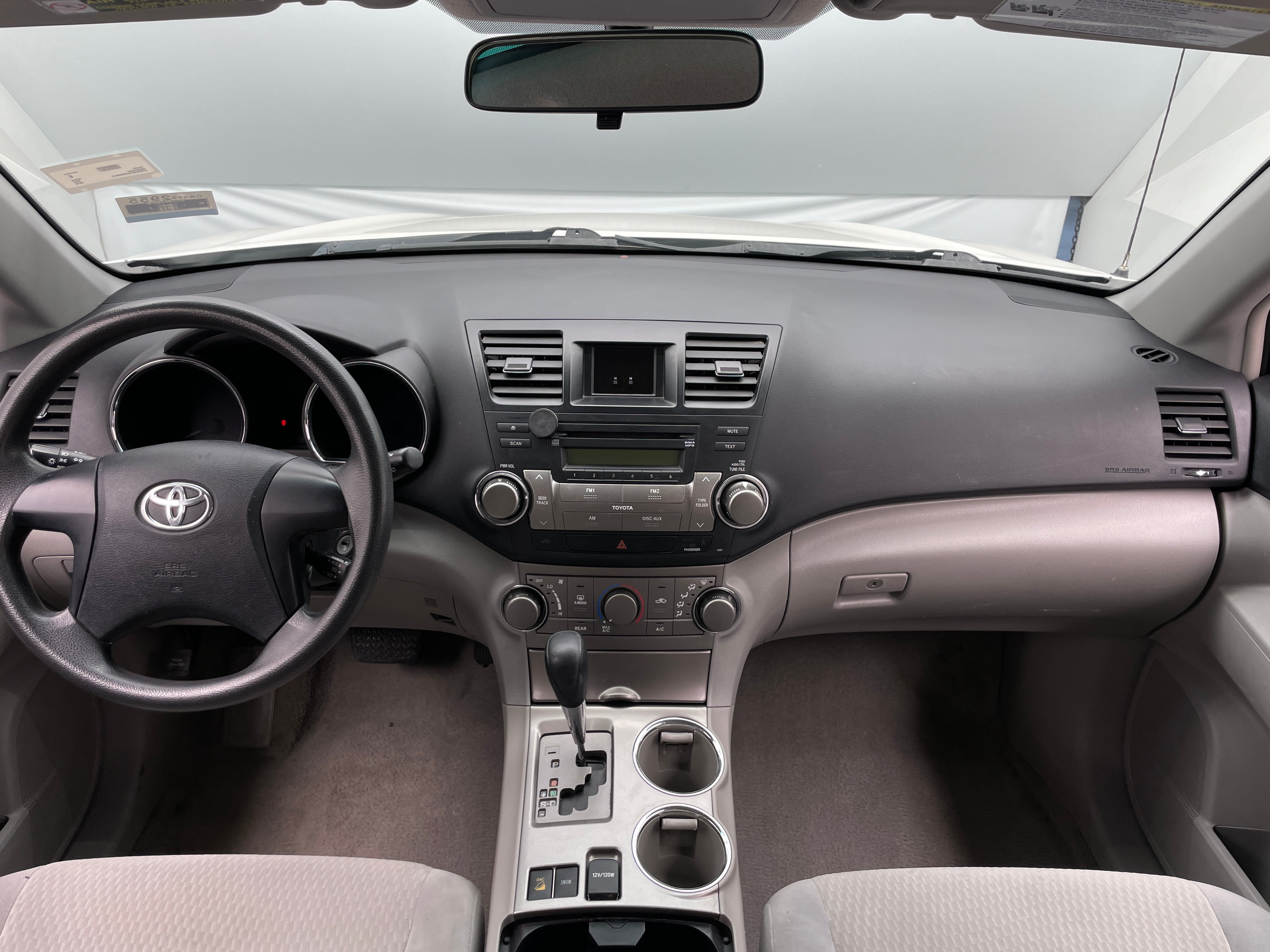 2010 Toyota Highlander Base 3