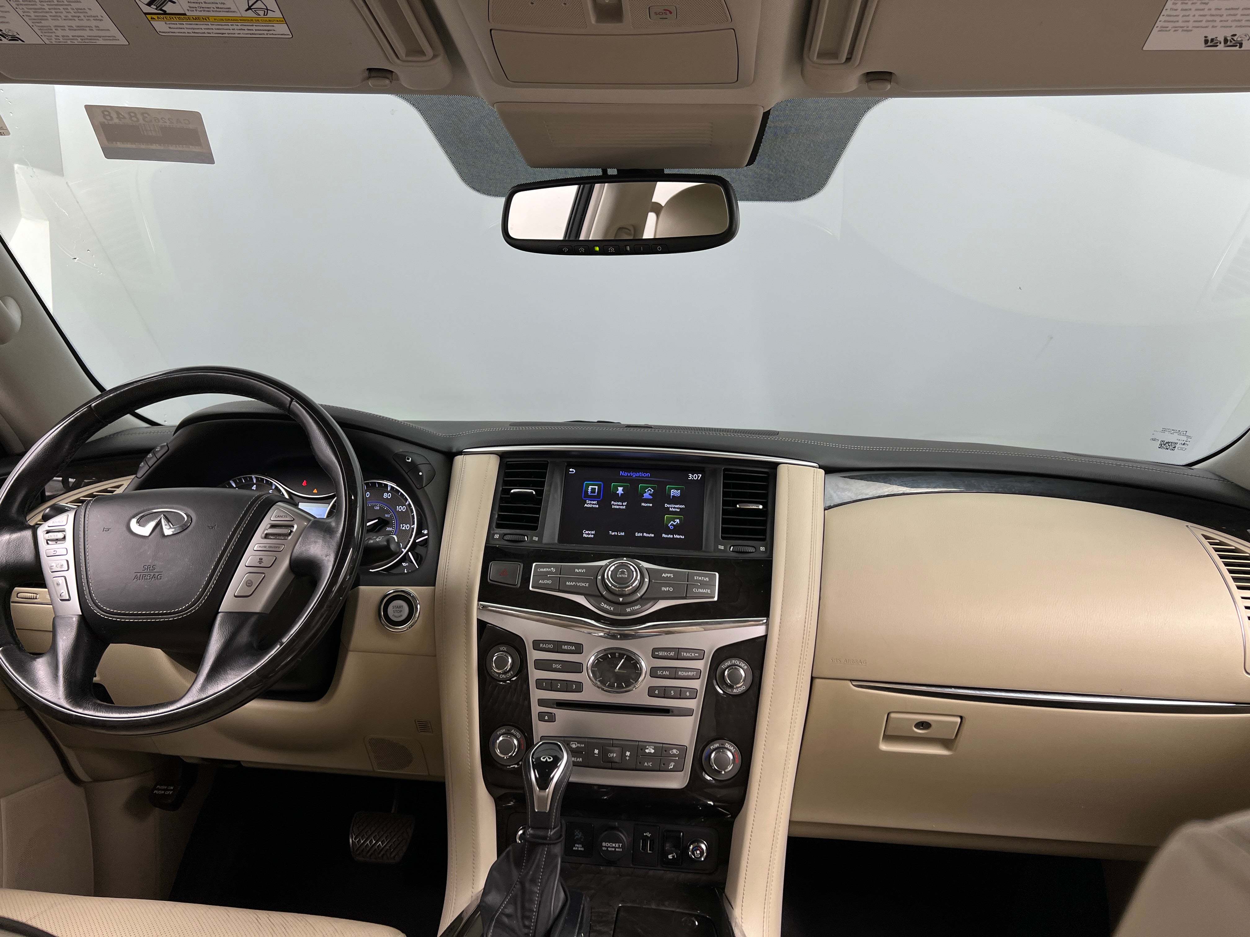 2019 INFINITI QX80 Luxe 2
